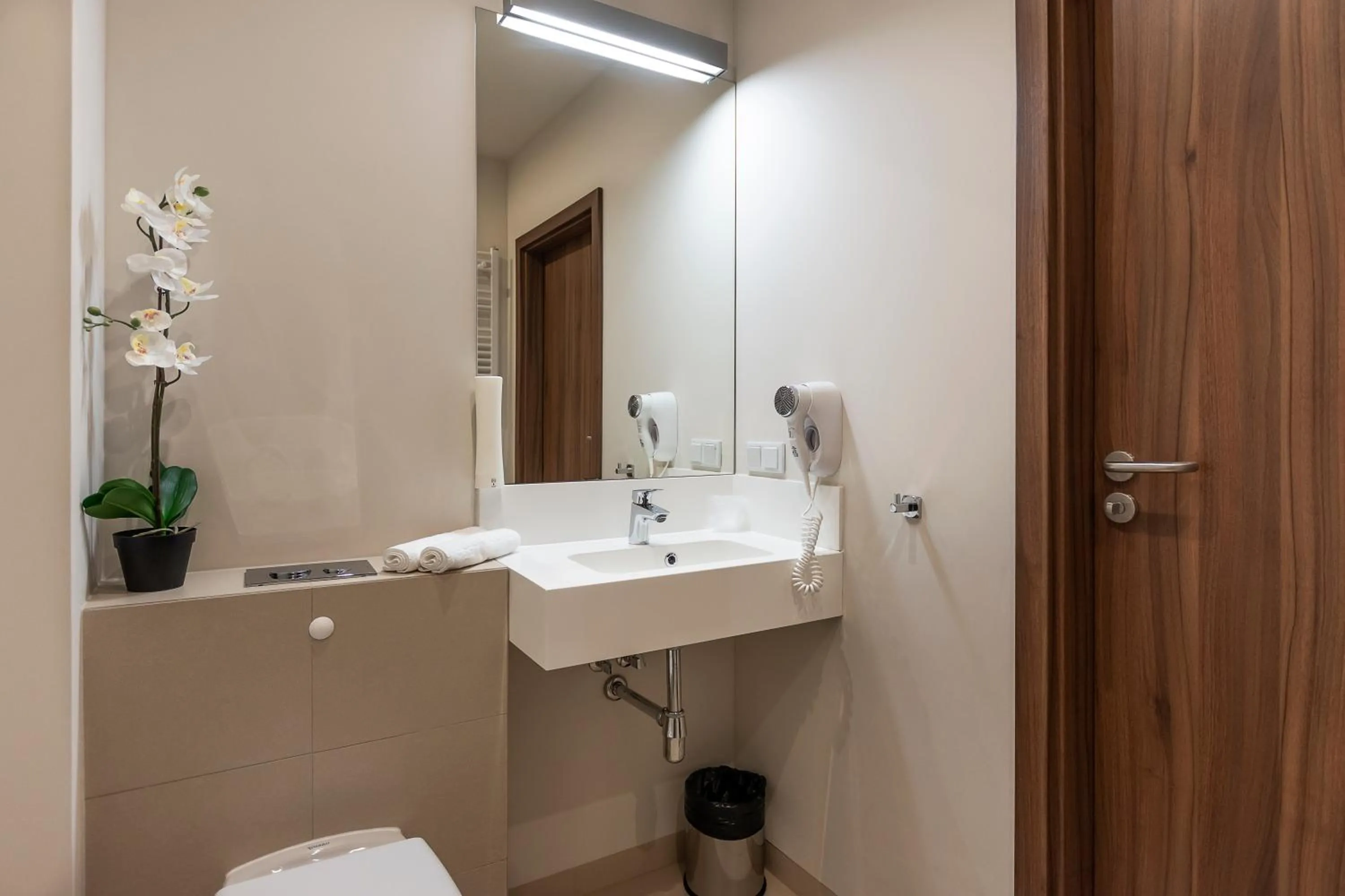 Bathroom in Baltic Park Molo Apartments by Zdrojowa