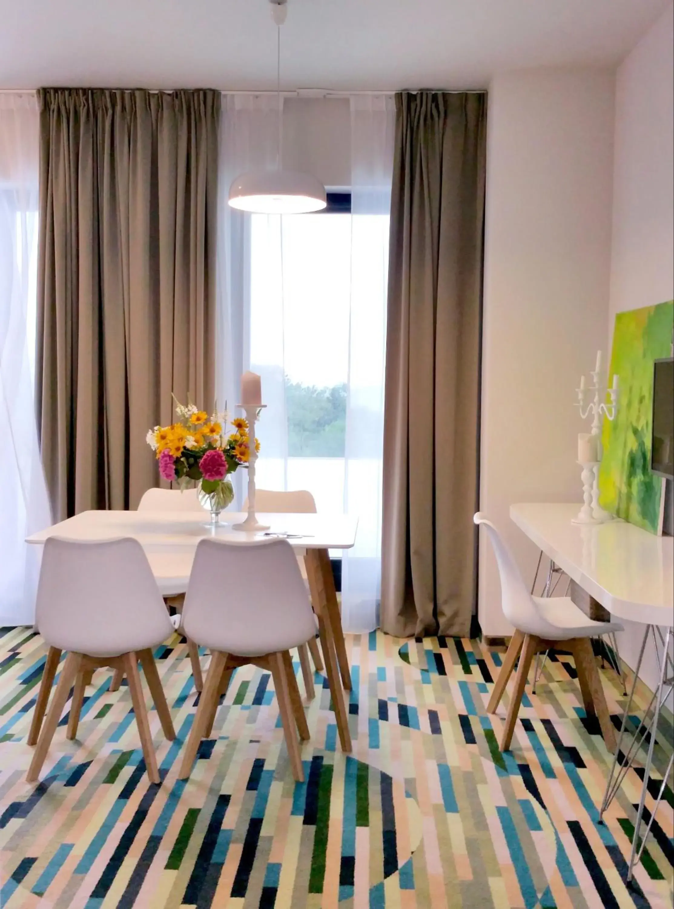 Living room in Baltic Park Molo Apartments by Zdrojowa Living room in Baltic Park Molo Apartments by Zdrojowa