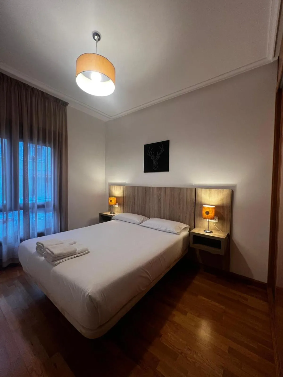 Bedroom, Bed in Apartamentos El Caxigu