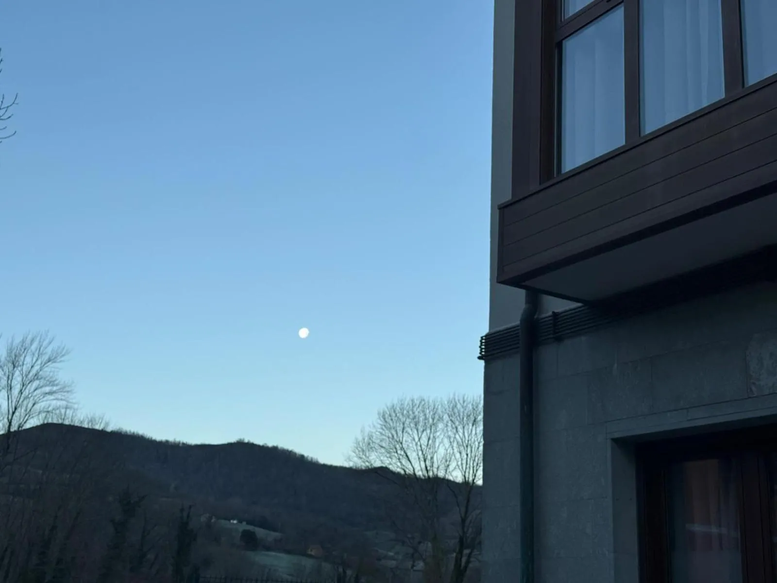 Property building in Apartamentos El Caxigu