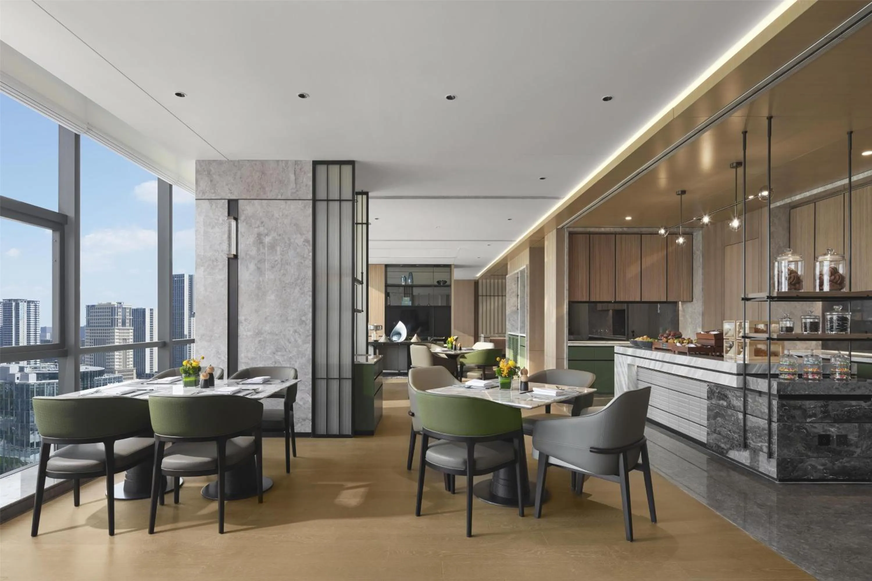 Property building in Doubletree By Hilton Zhengzhou East