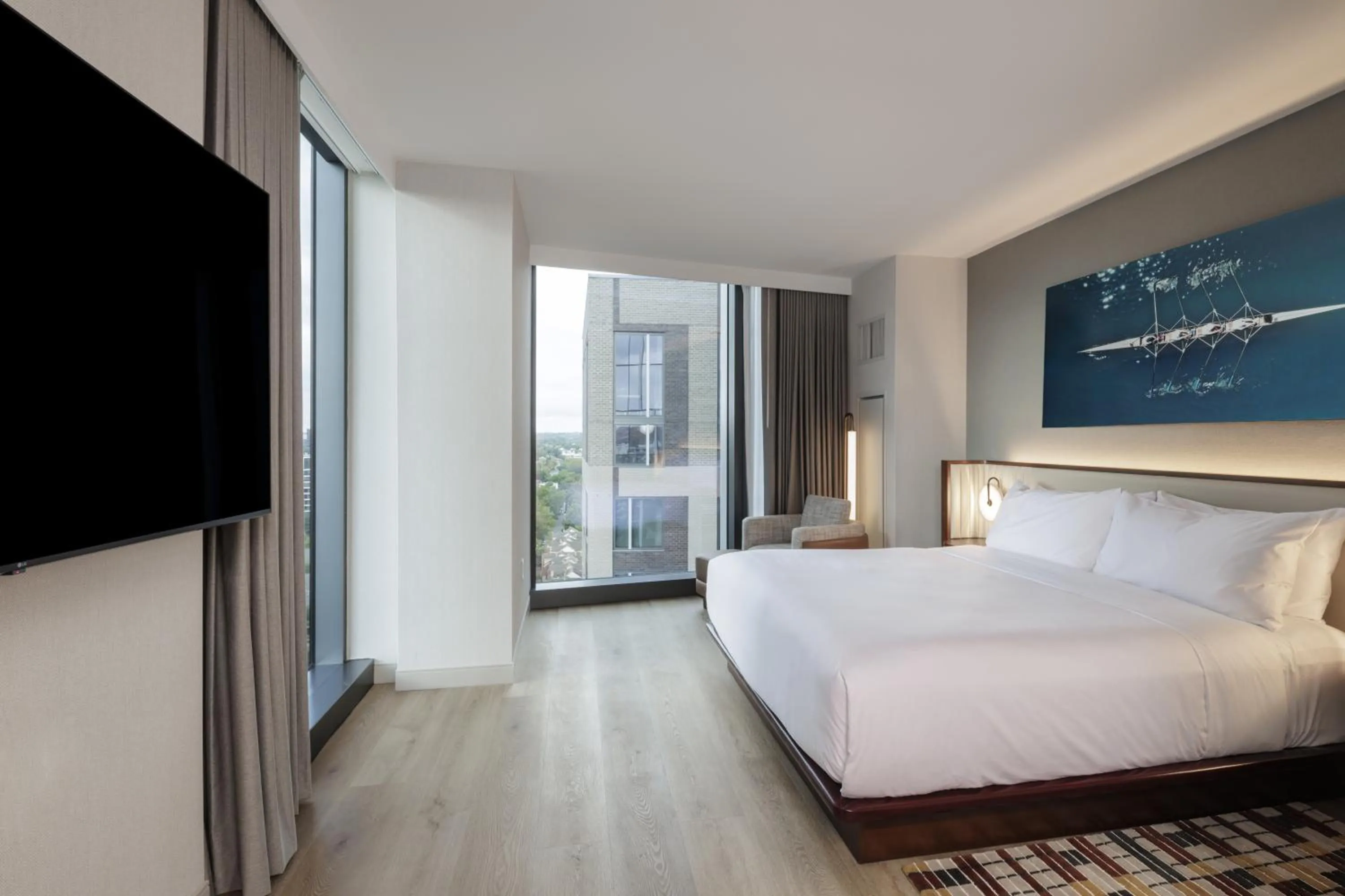 Bedroom, Bed in Hilton Arlington Rosslyn The Key