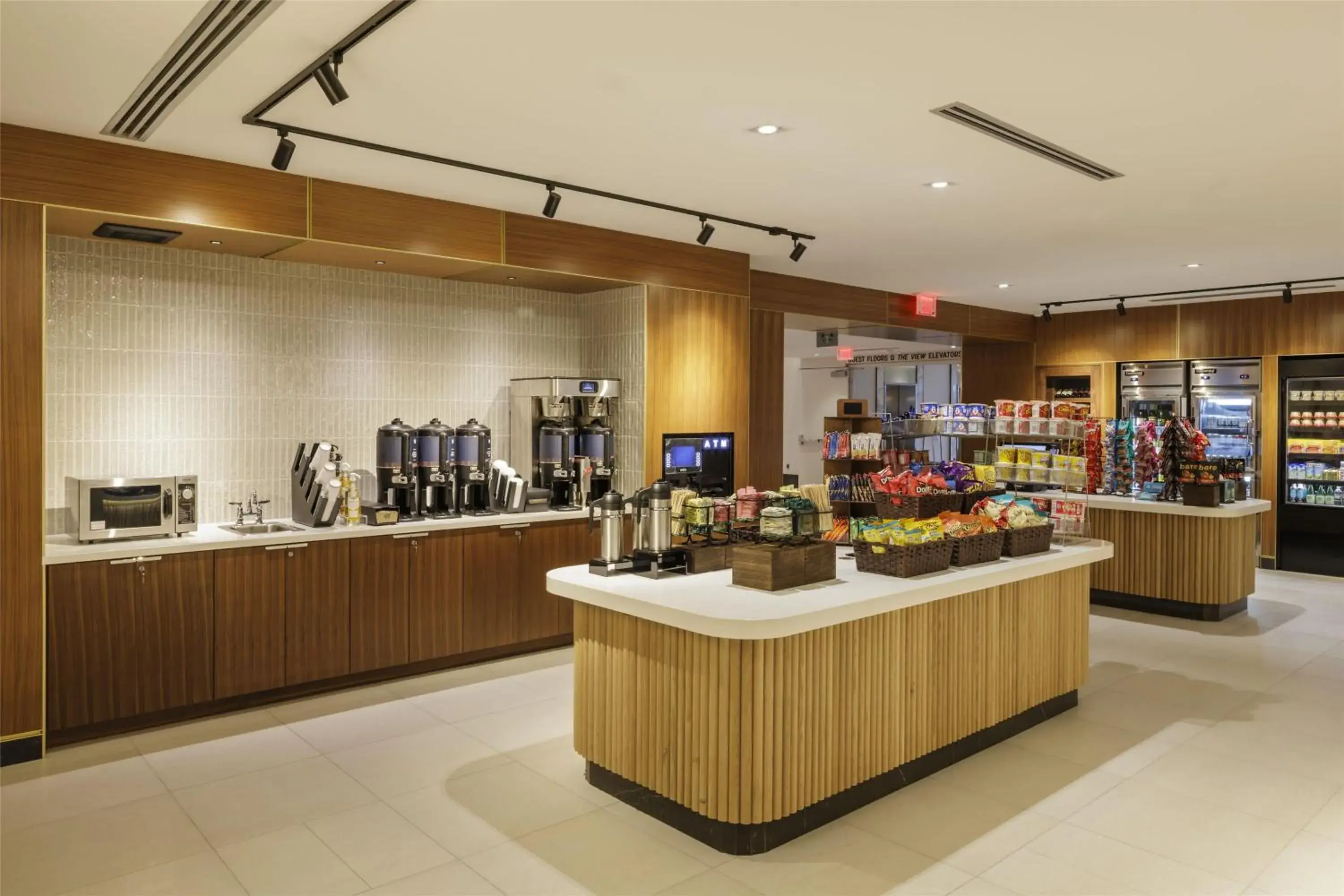 Restaurant/places to eat in Hilton Arlington Rosslyn The Key Restaurant/places to eat in Hilton Arlington Rosslyn The Key