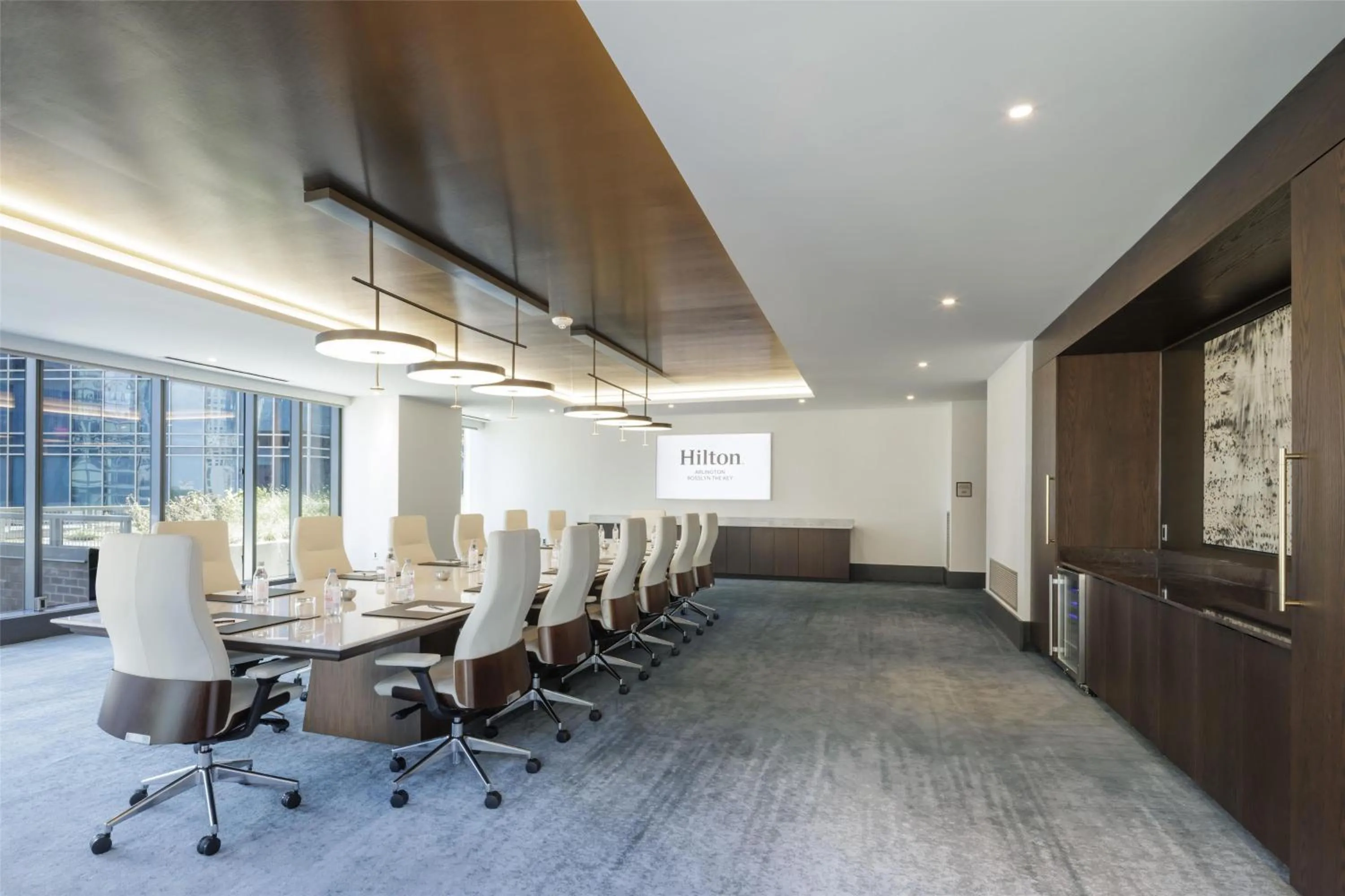Meeting/conference room in Hilton Arlington Rosslyn The Key