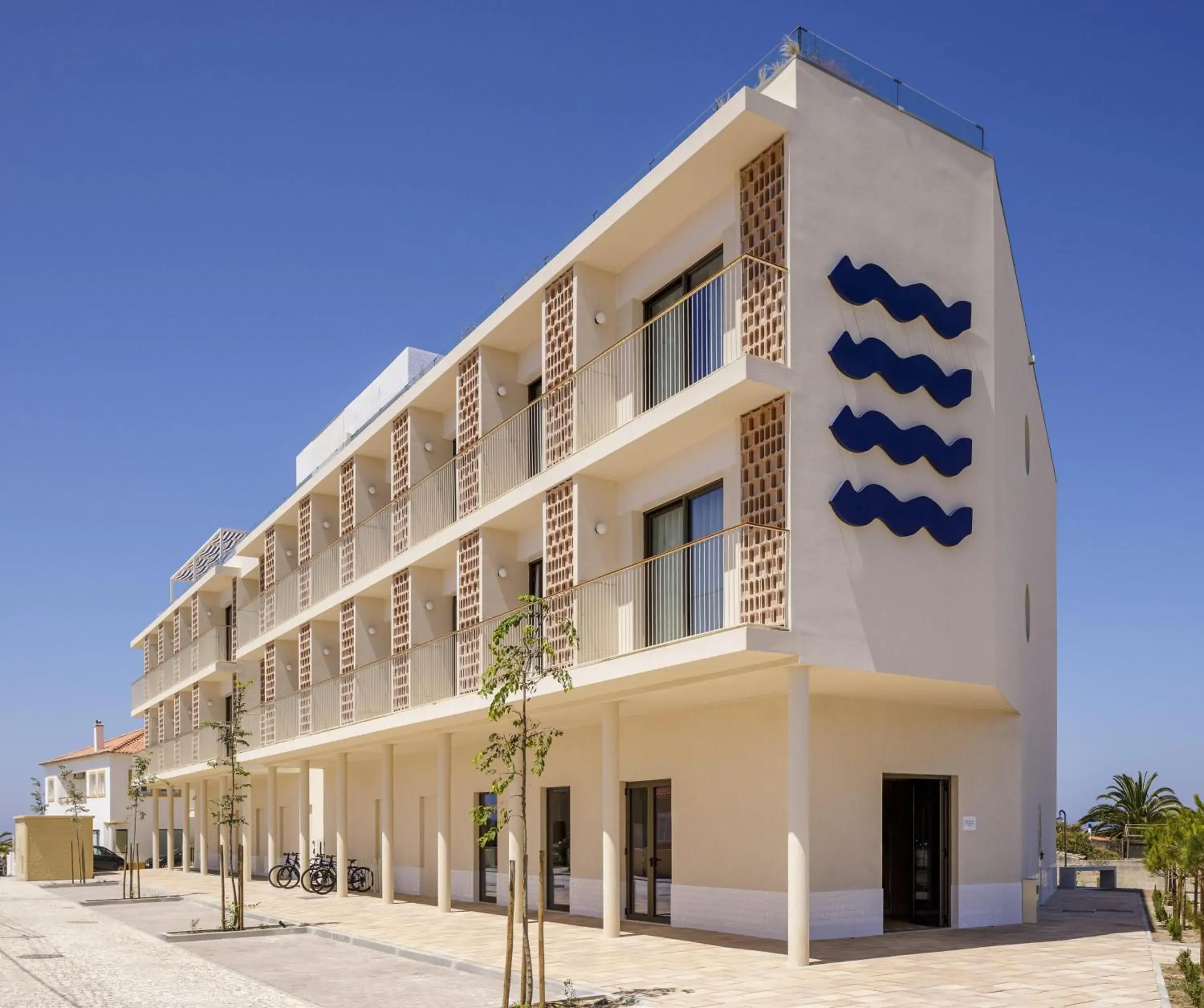 Property building in Amarello Hotel Praia Santo André, Tapestry Collection by Hilton Property building in Amarello Hotel Praia Santo André, Tapestry Collection by Hilton