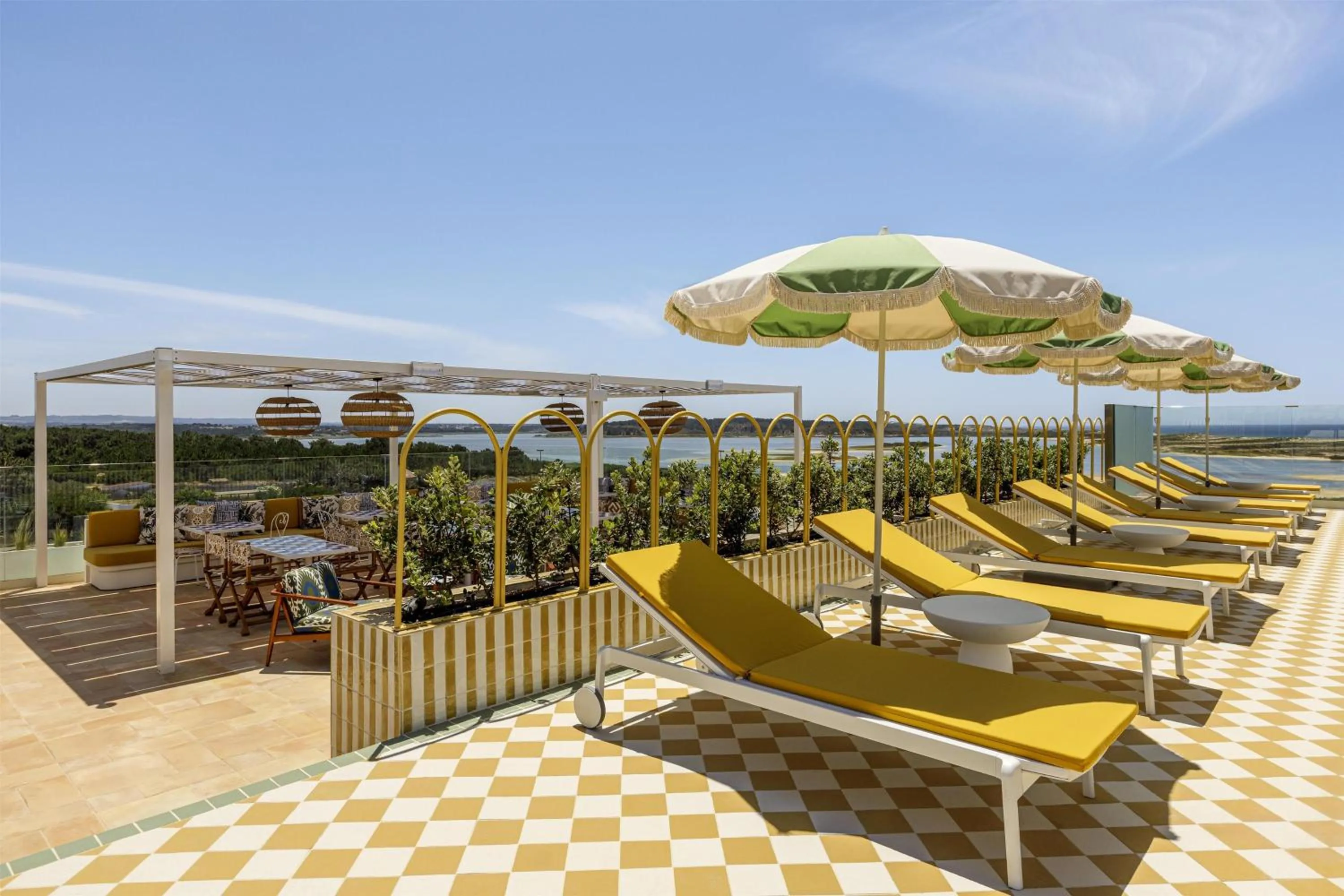 Patio in Amarello Hotel Praia Santo André, Tapestry Collection by Hilton