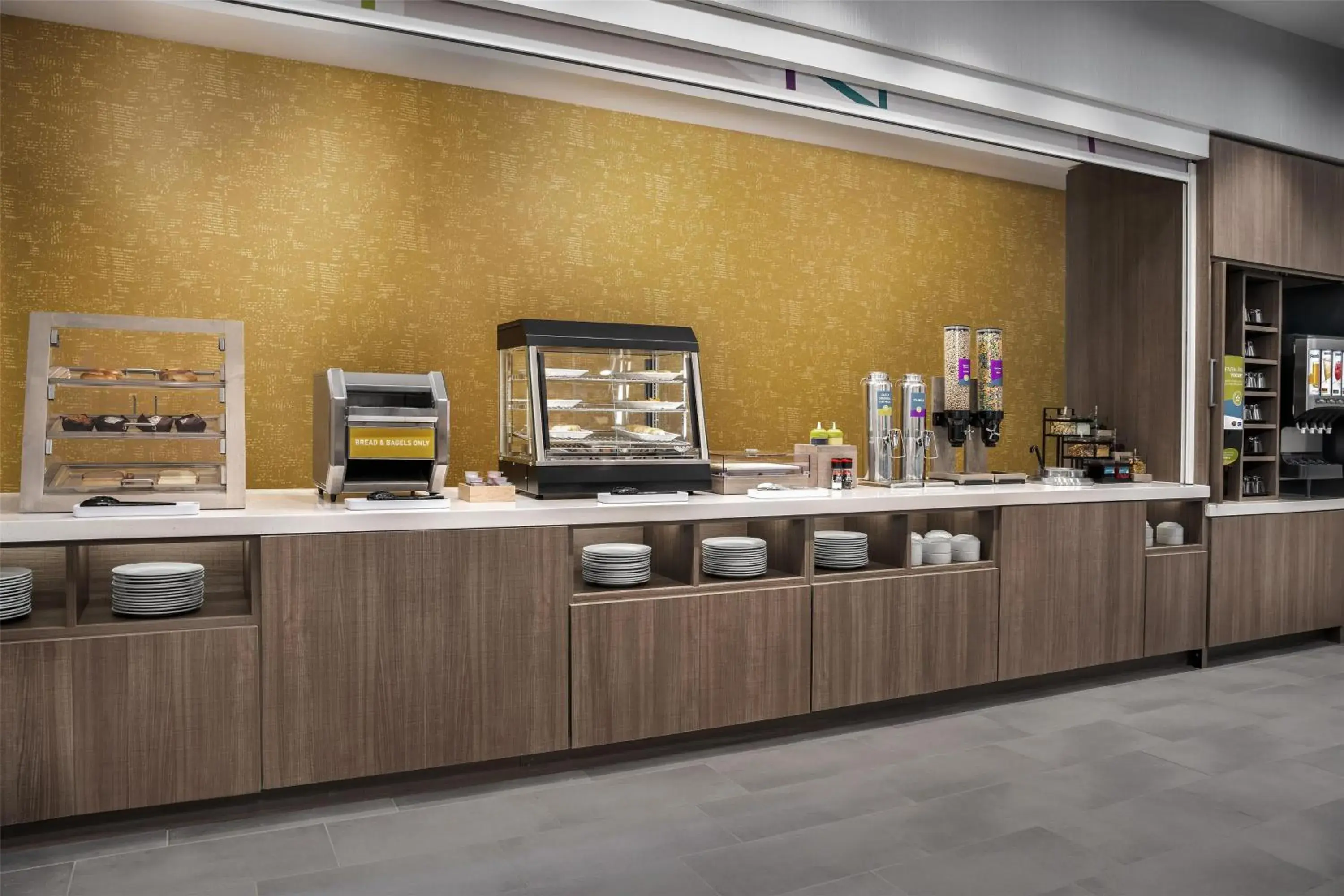 Breakfast in Home2 Suites By Hilton Tooele Breakfast in Home2 Suites By Hilton Tooele