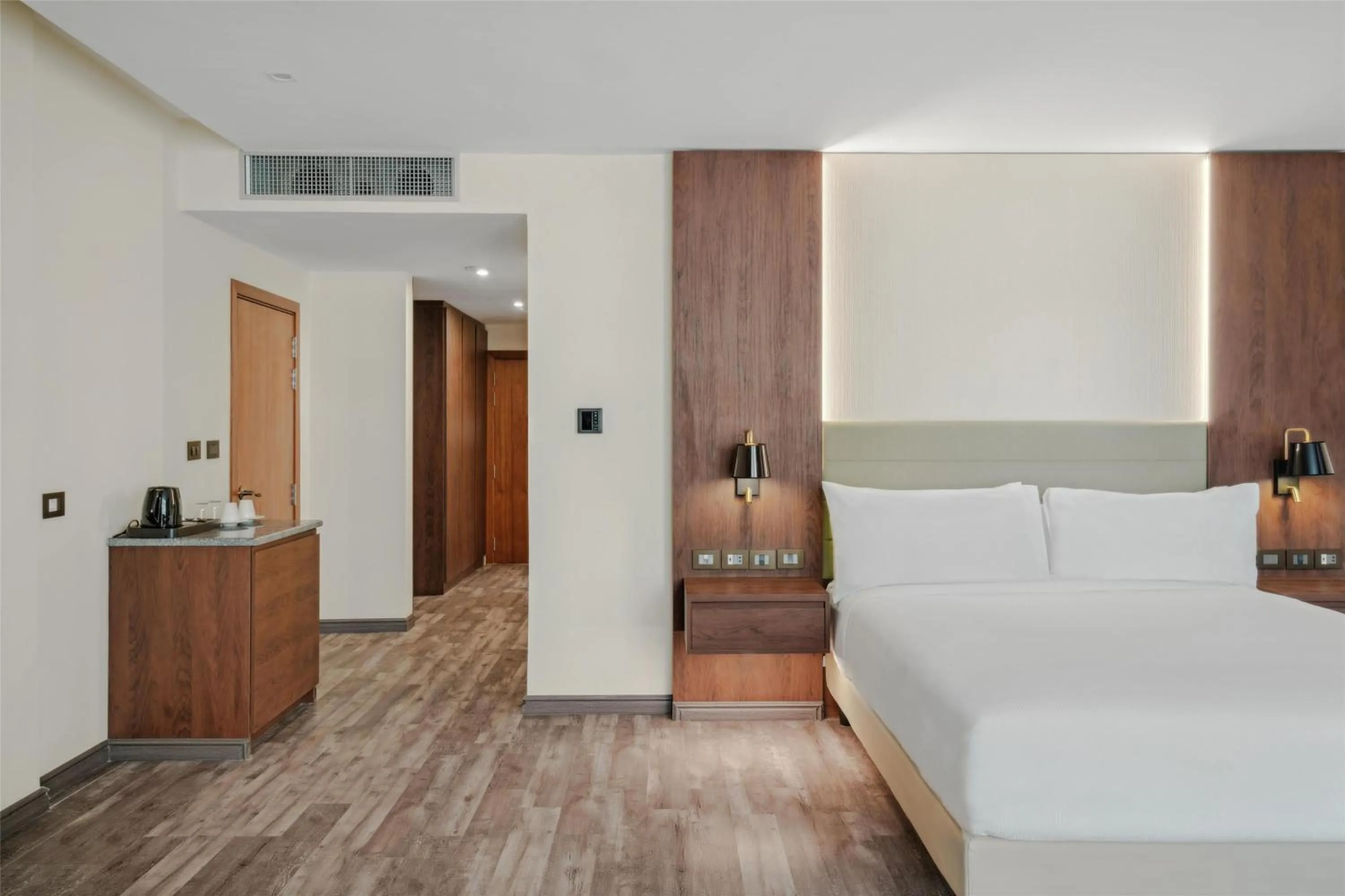 Bed in Doubletree By Hilton Addis Ababa Airport