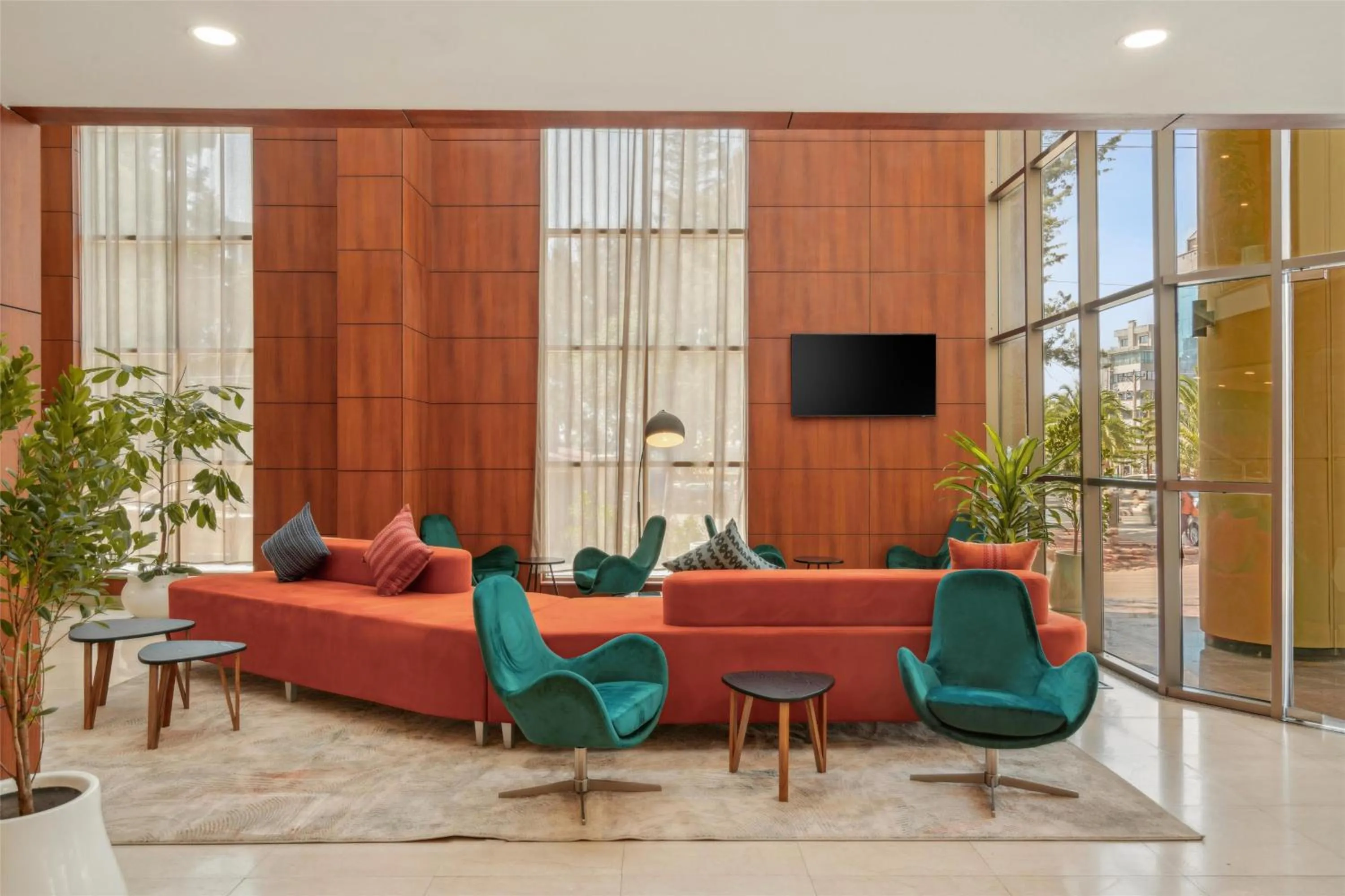 Lobby or reception in Doubletree By Hilton Addis Ababa Airport