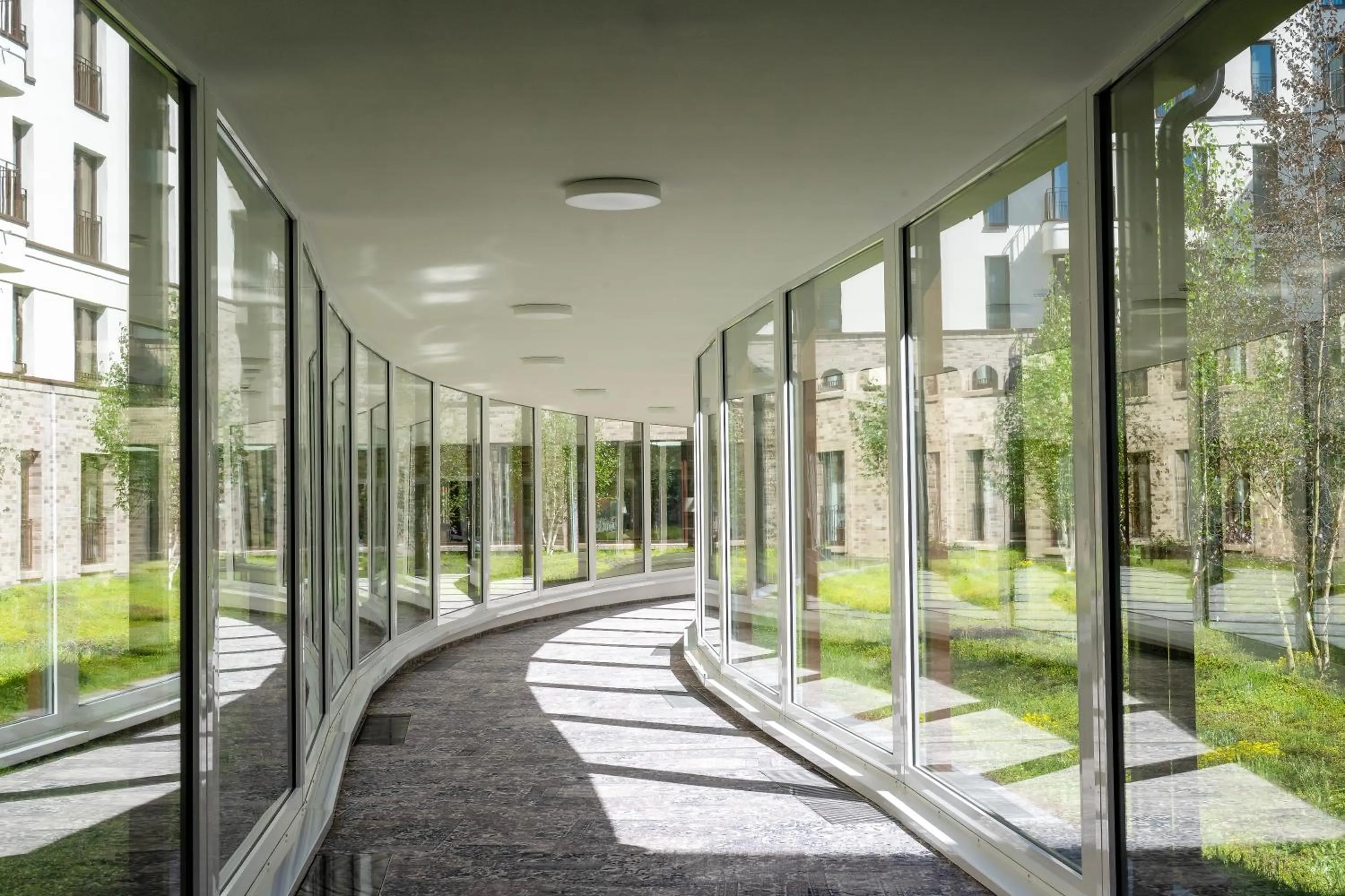 Spring in Hampton By Hilton Potsdam Babelsberg