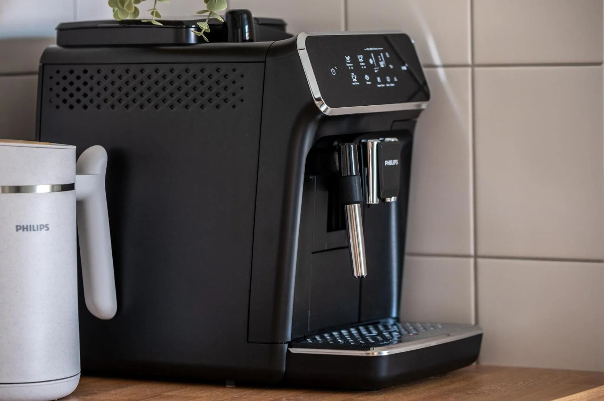 Coffee/tea facilities in REGIOHOTEL Am Nicolaiplatz Wernigerode - #Ferienwohnungen #FrischRenoviert #Kaffeevollautomat #Bestlage