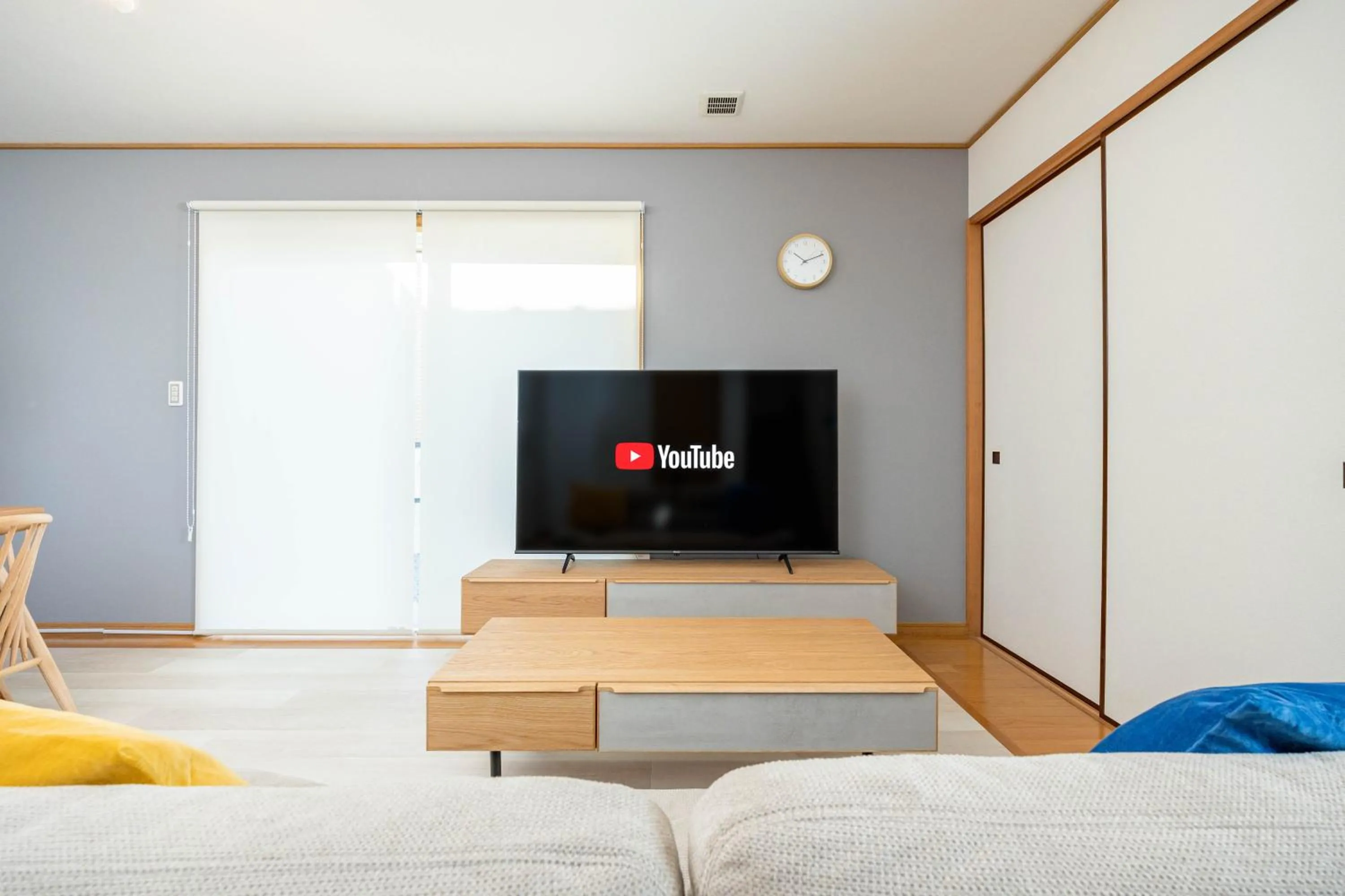 Living room, Bed in Seaside House-THE BLUE-