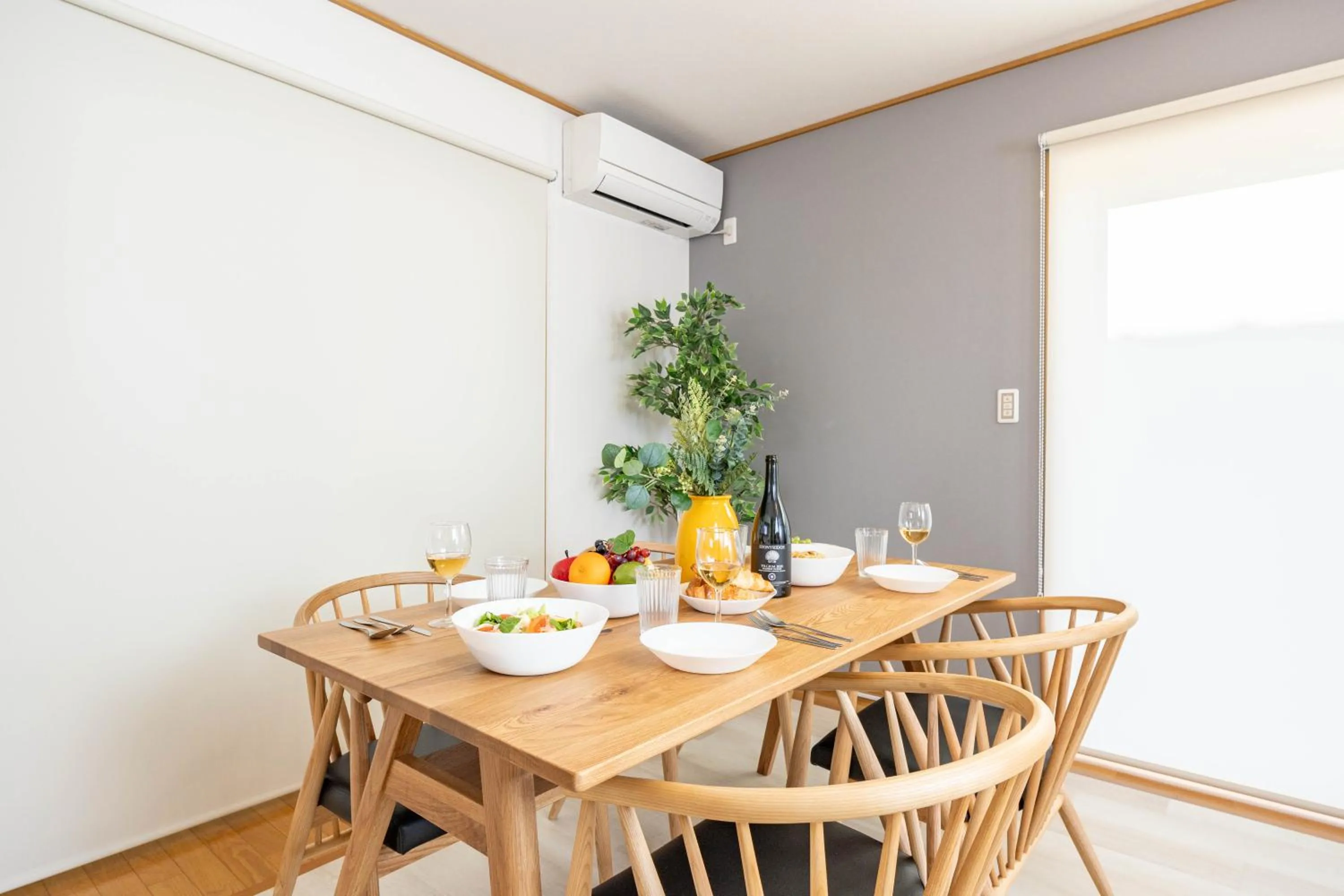 Dining area in Seaside House-THE BLUE-