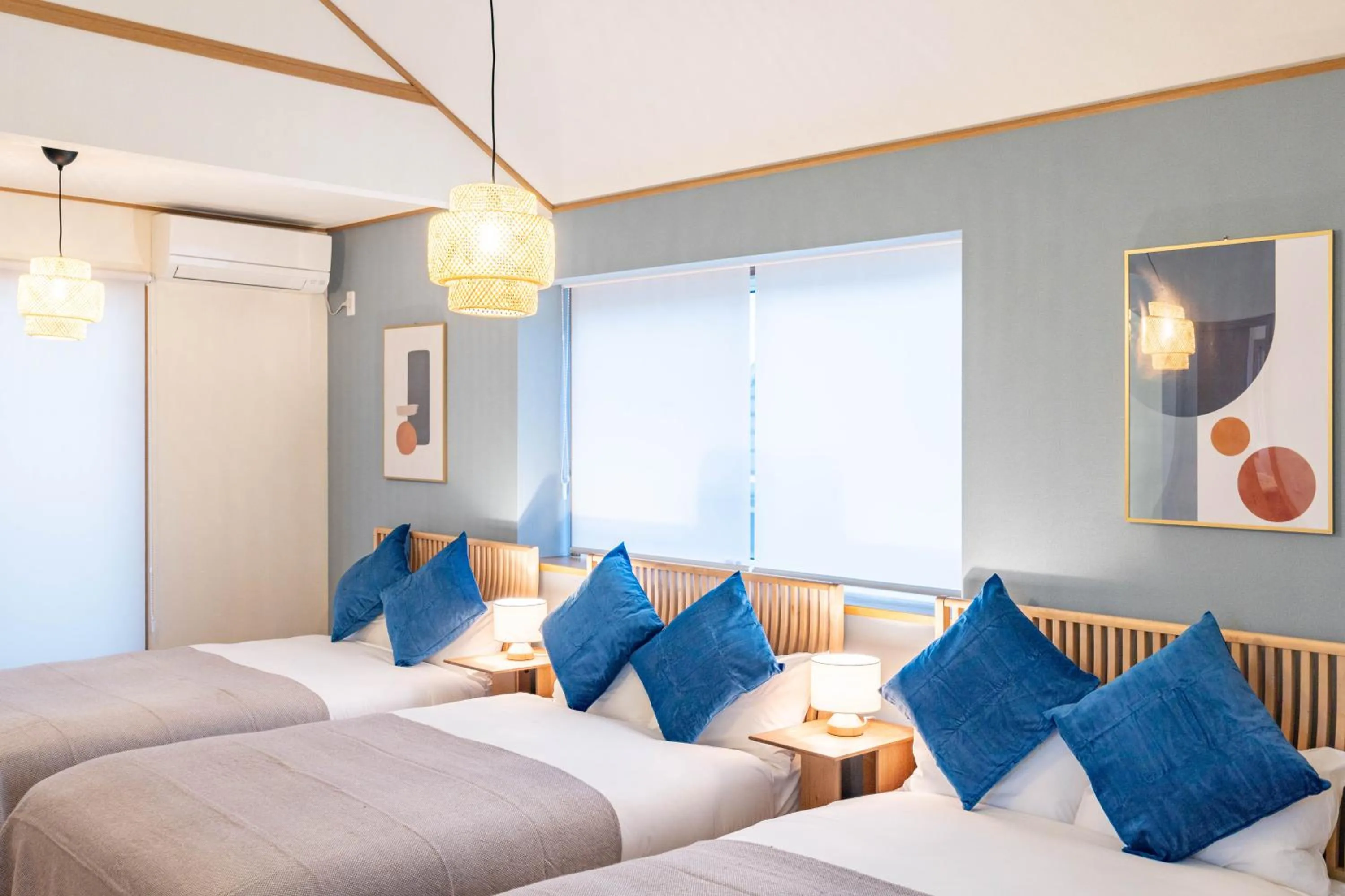 Bed in Seaside House-THE BLUE-