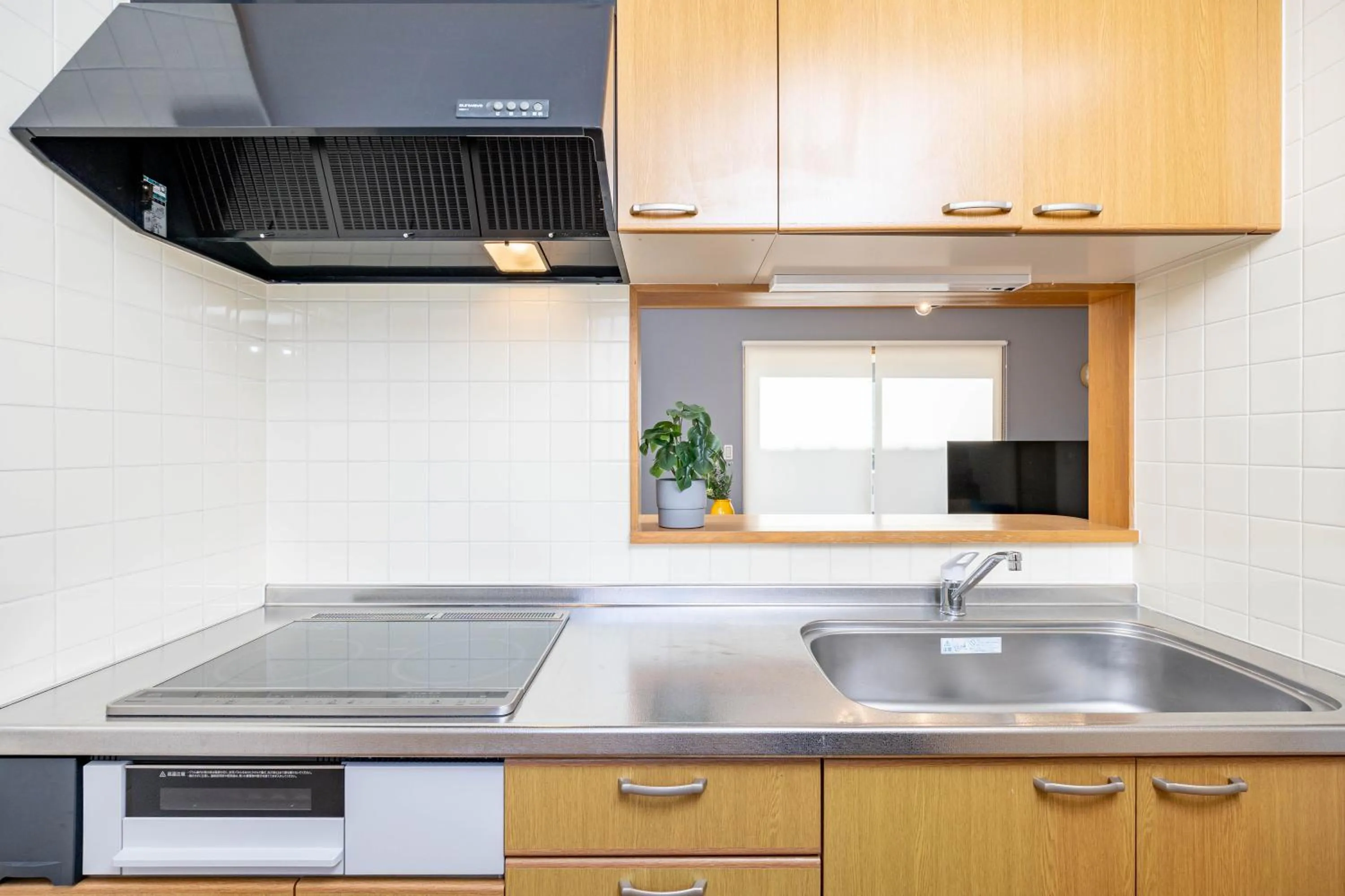 Kitchen or kitchenette in Seaside House-THE BLUE-