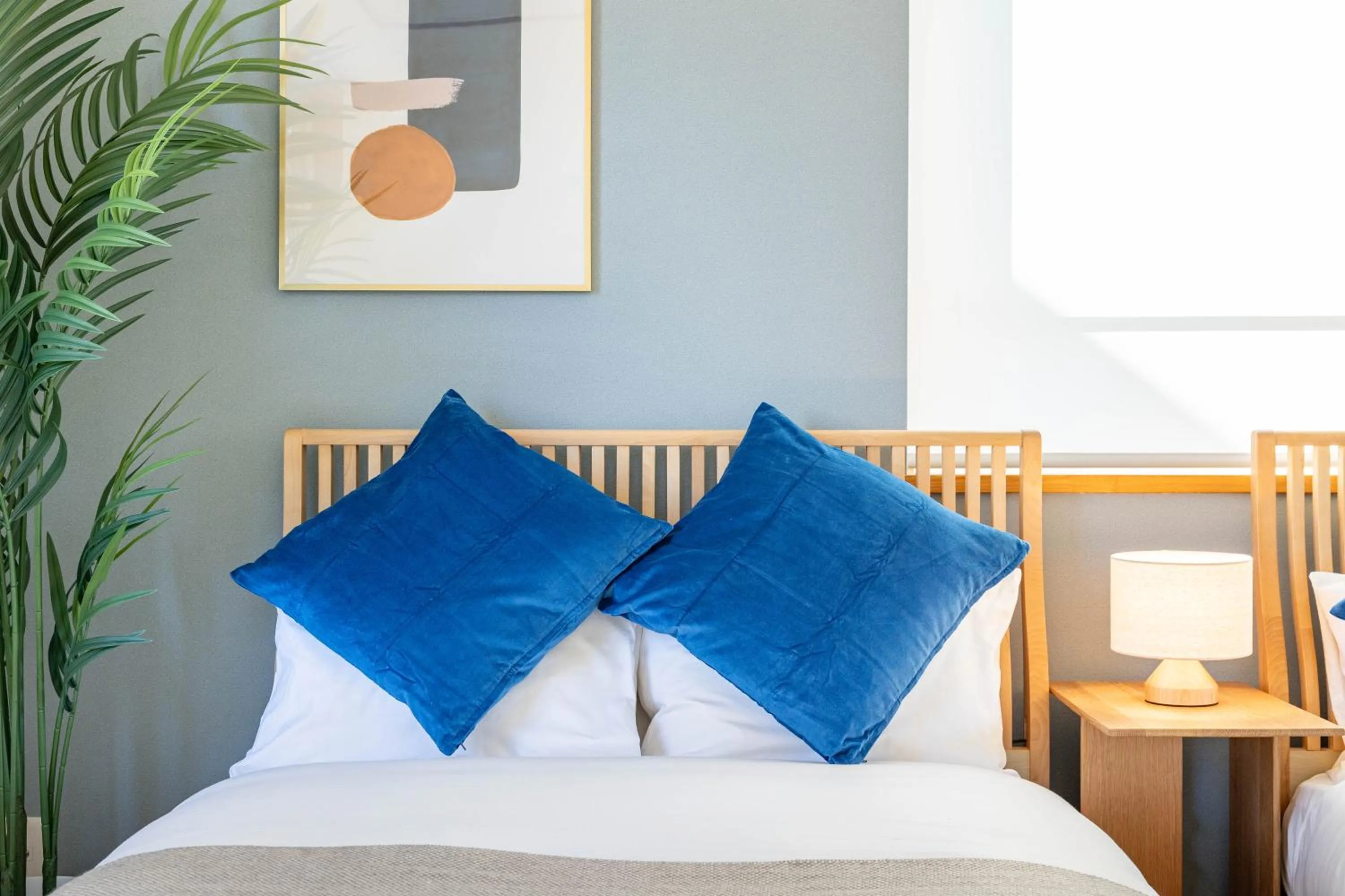 Bed in Seaside House-THE BLUE-