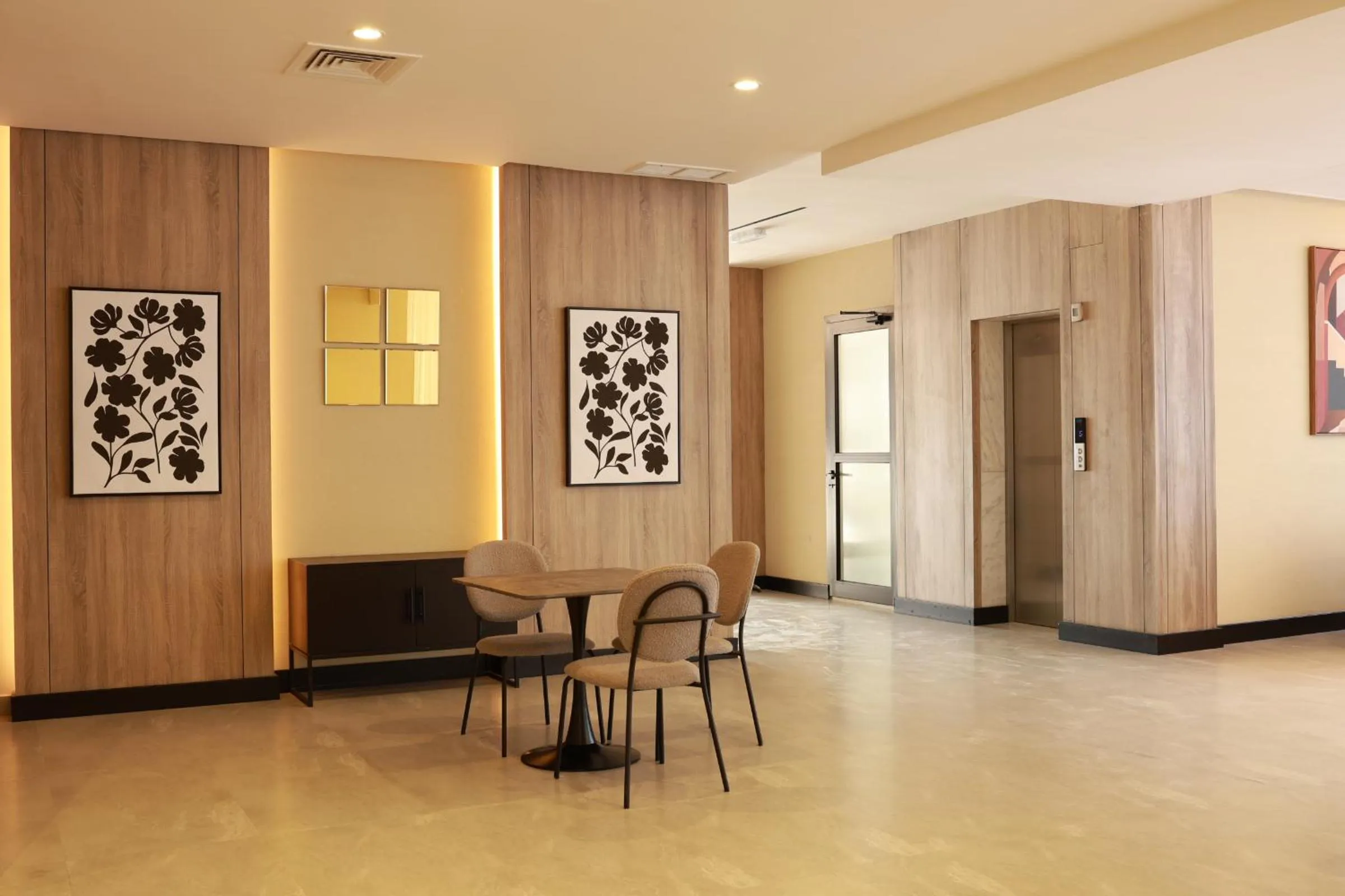 Lobby or reception in BHomed Shaab