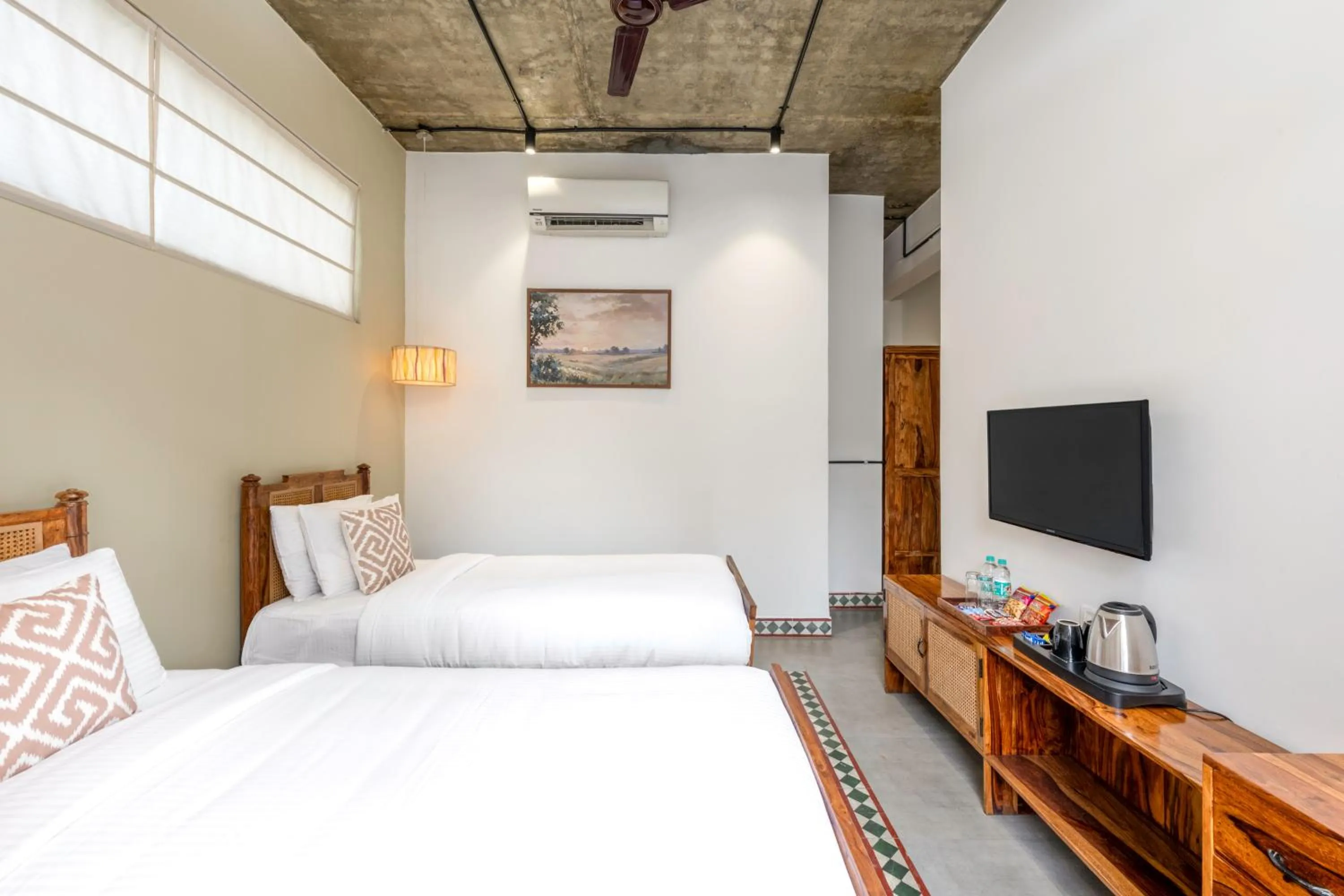 Bed in Wandr Indiranagar, Bangalore