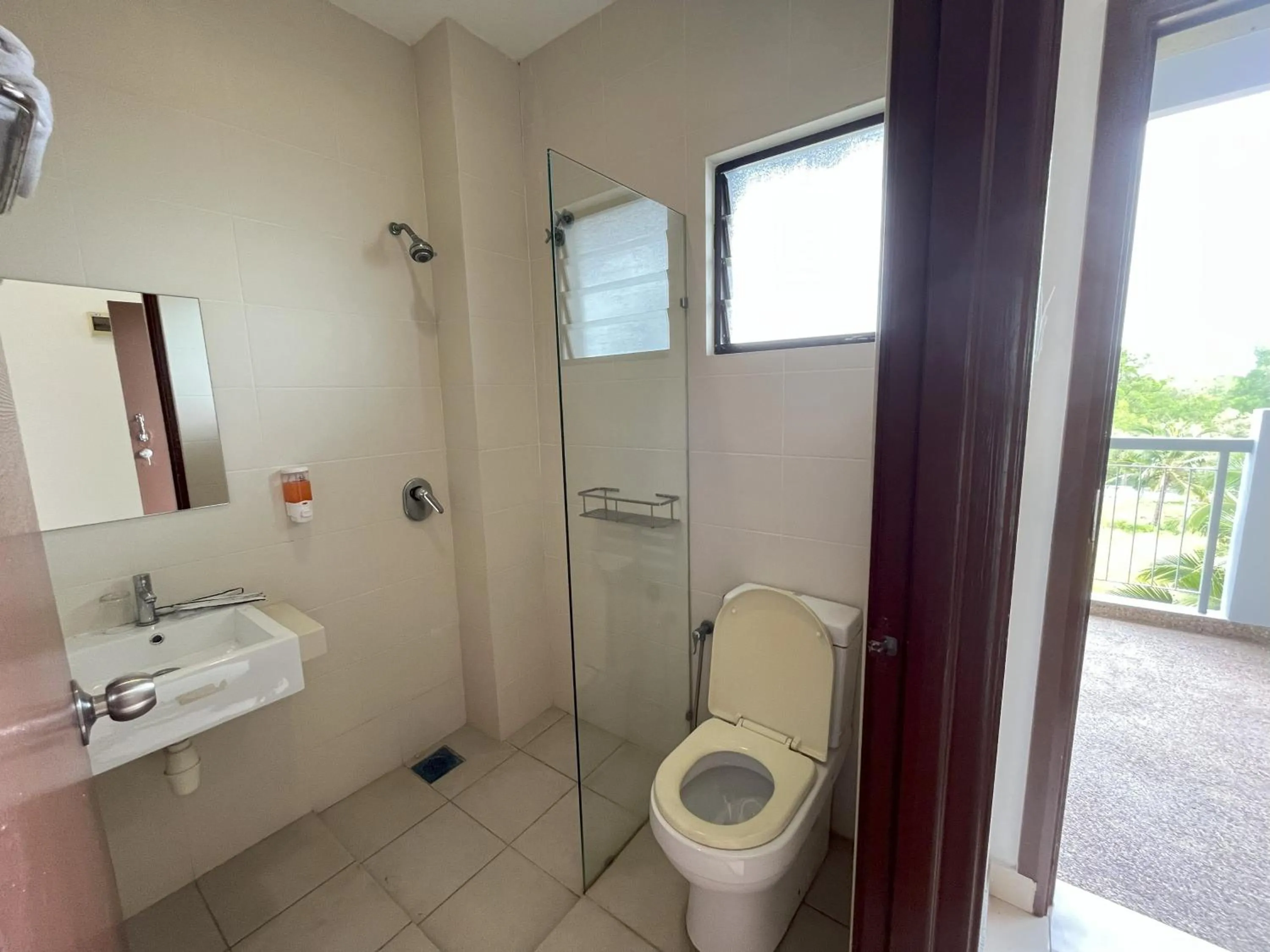 Shower in MORIB PROSPER RESORT By VP