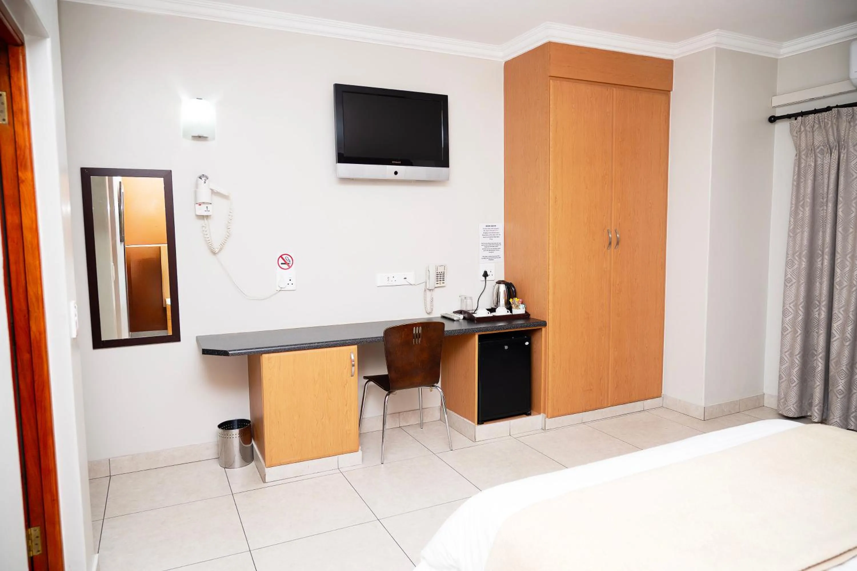 Bed in Boksburg Boutique Hotel