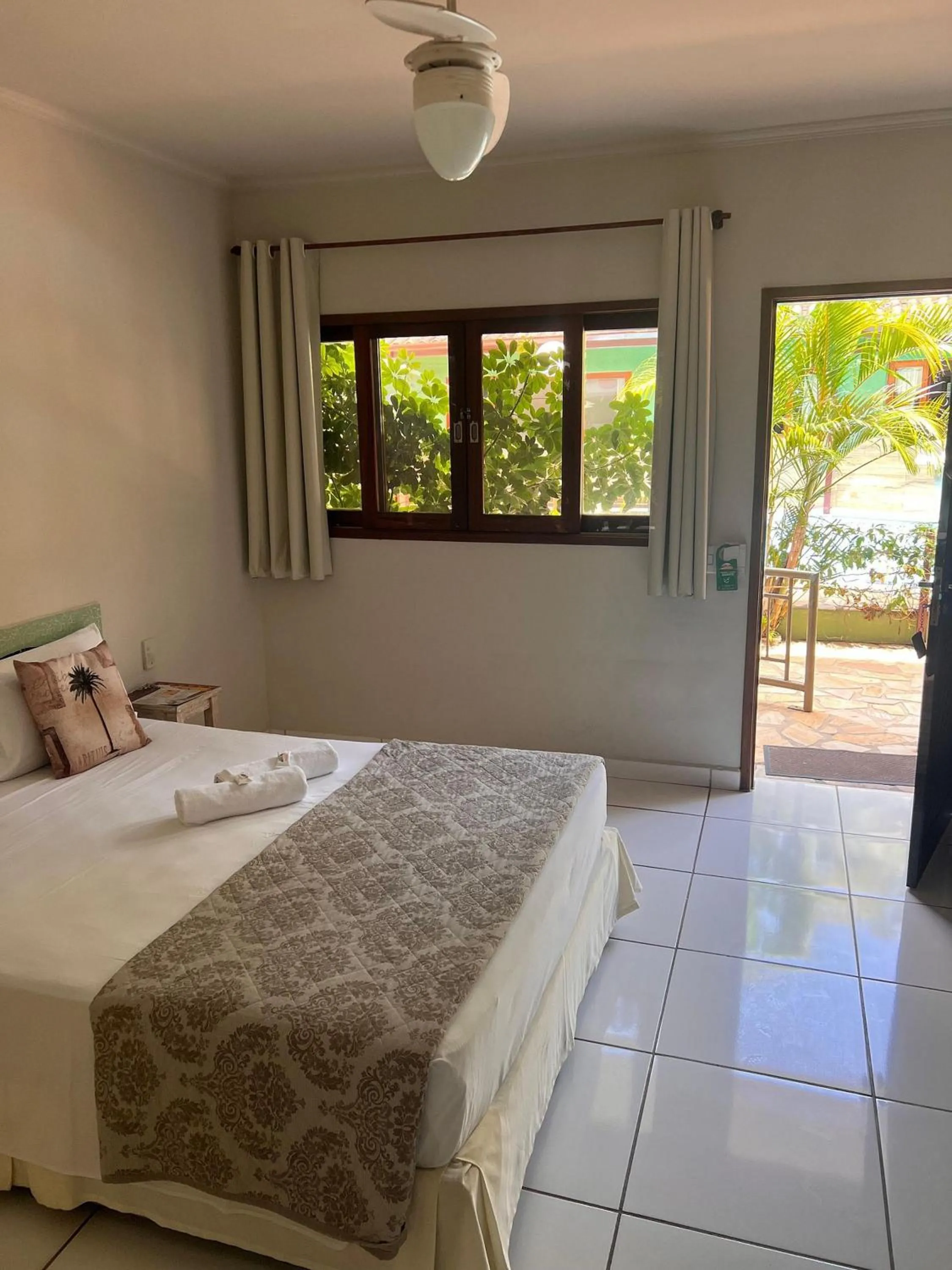 Photo of the whole room, Bed in Pousada Morada da Praia