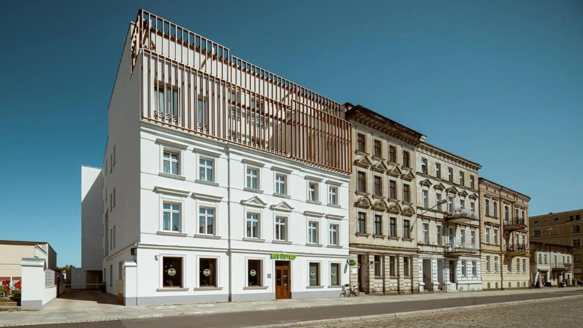 Property building in B&B HOTEL Leszno
