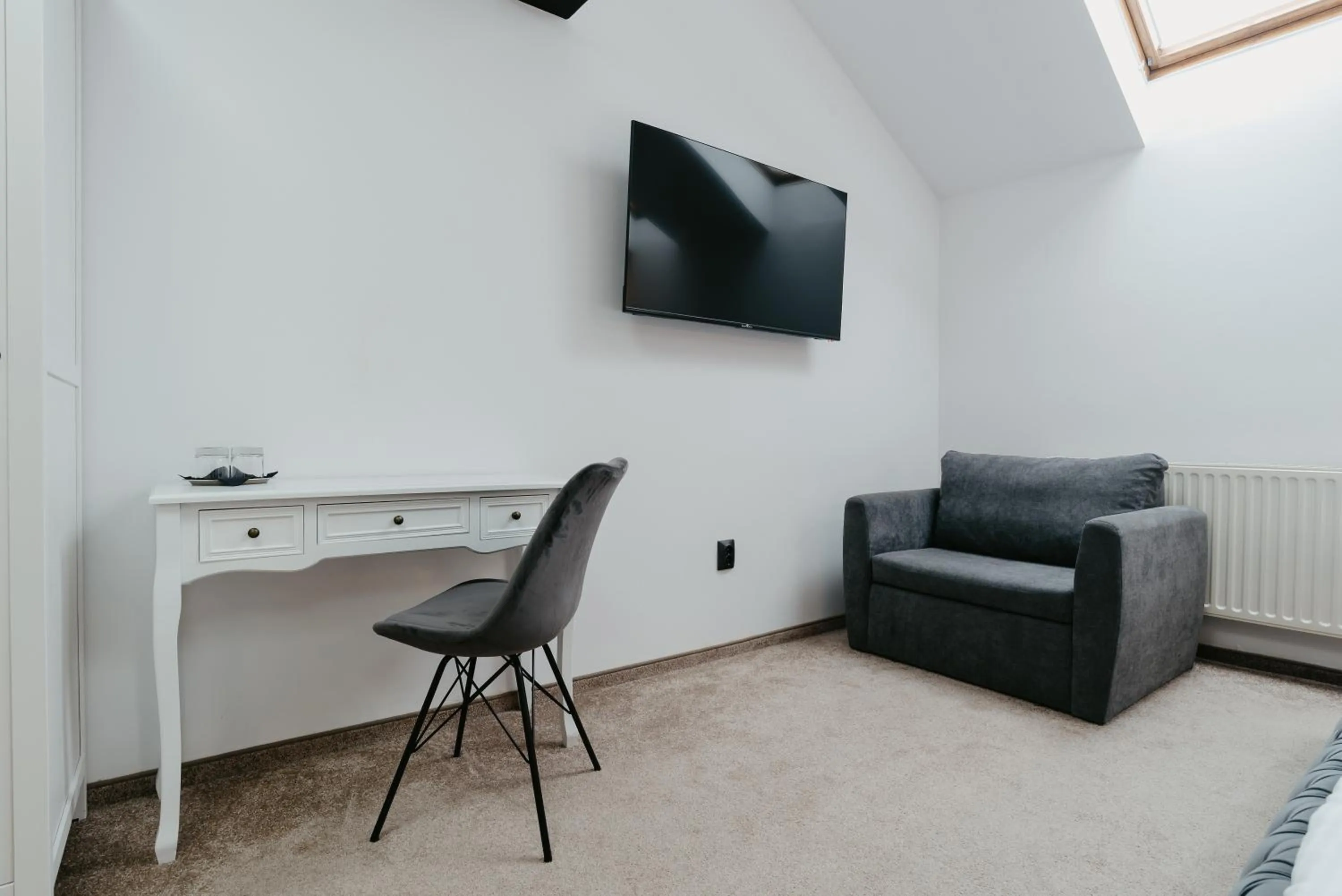 TV and multimedia in Fullton Central