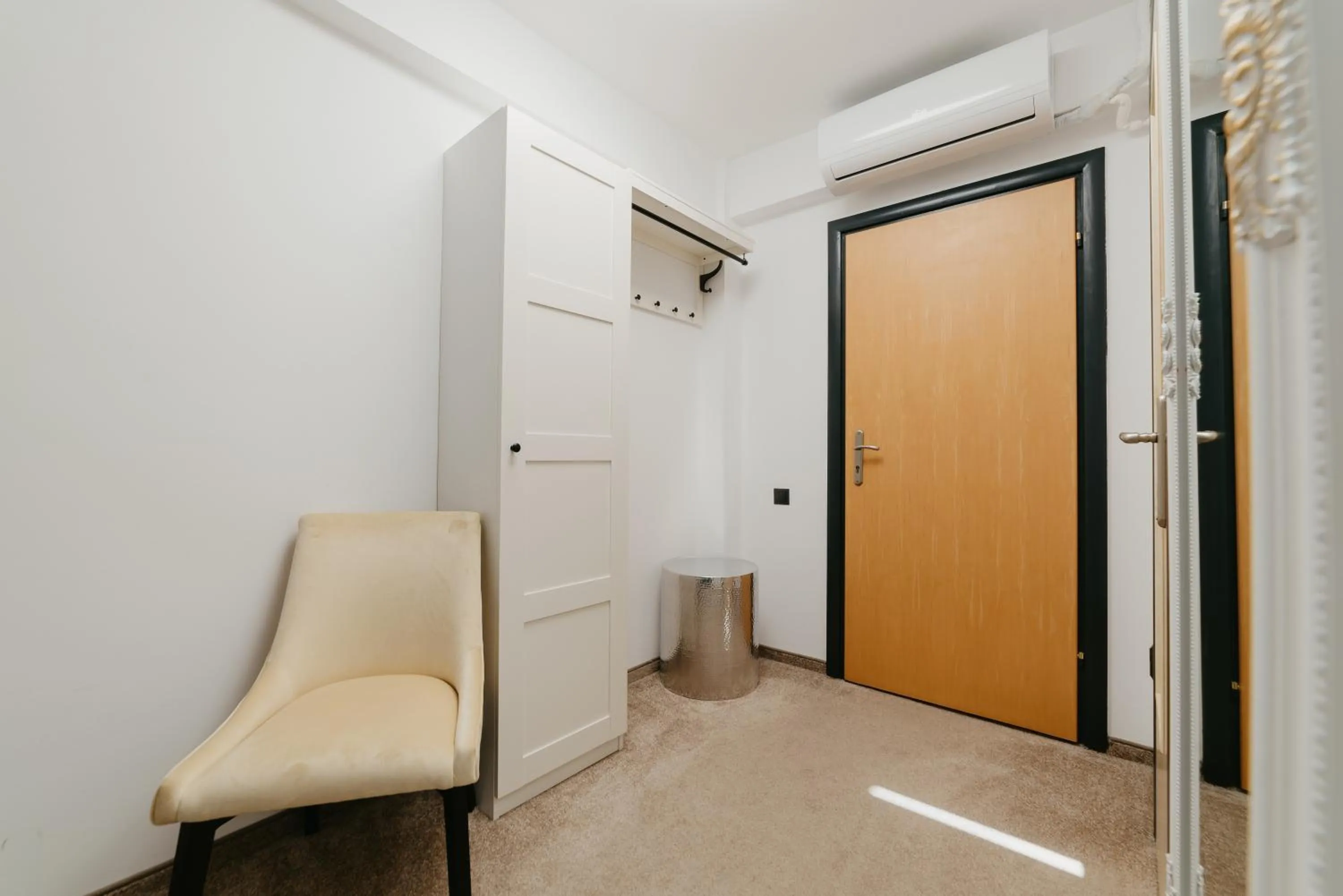 hair dresser in Fullton Central