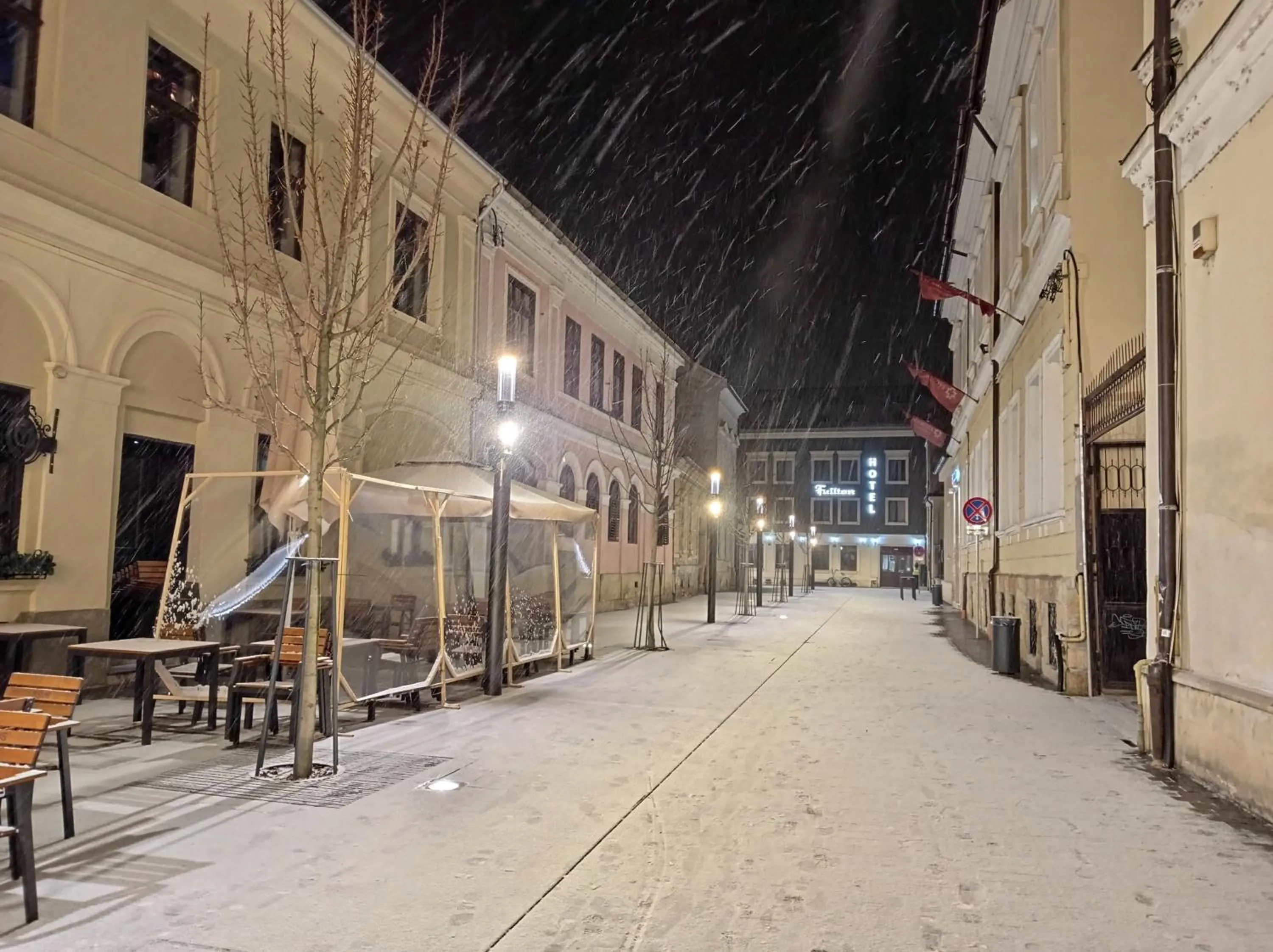 Facade/entrance in Fullton Central