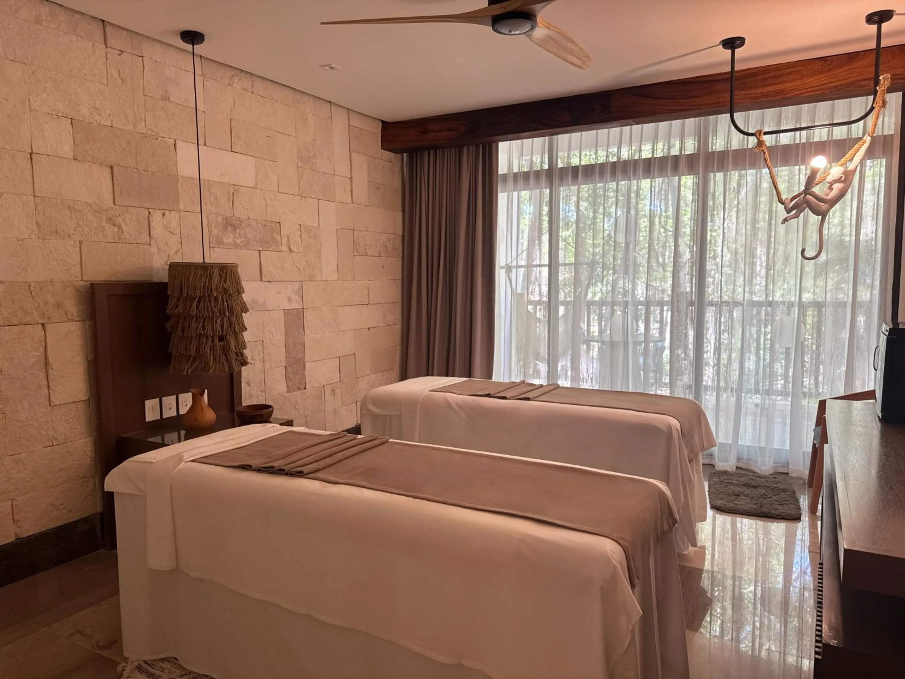 Massage, Bed in Hotel Mundo Maya Tulum