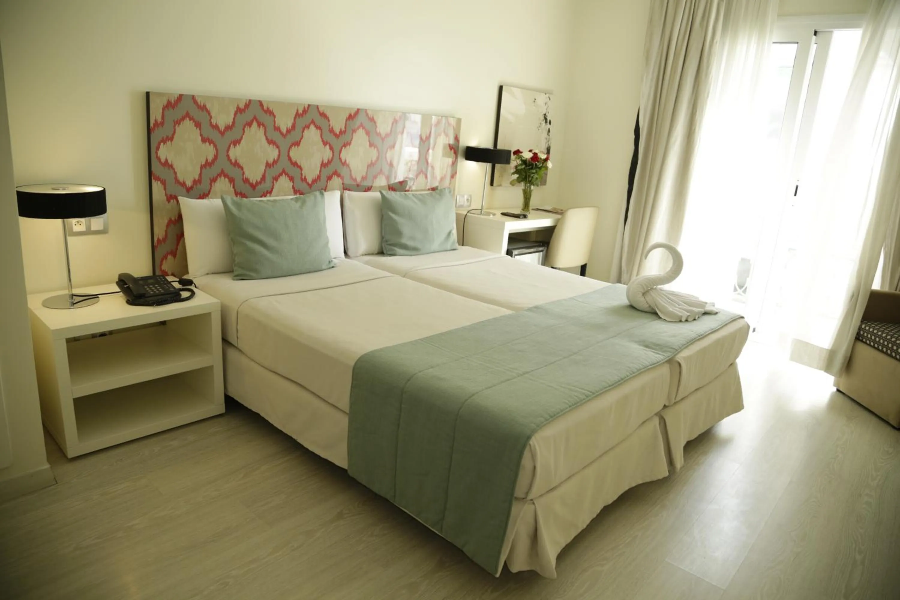 Bed in Al Mandari Hôtel Tétouan