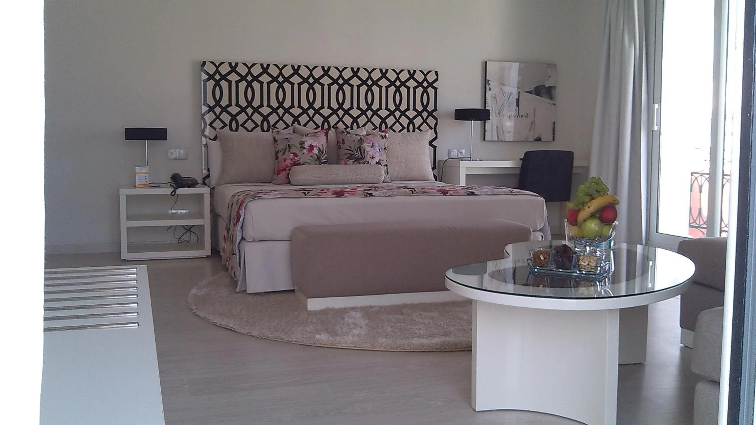 Day, Bed in Al Mandari Hôtel Tétouan