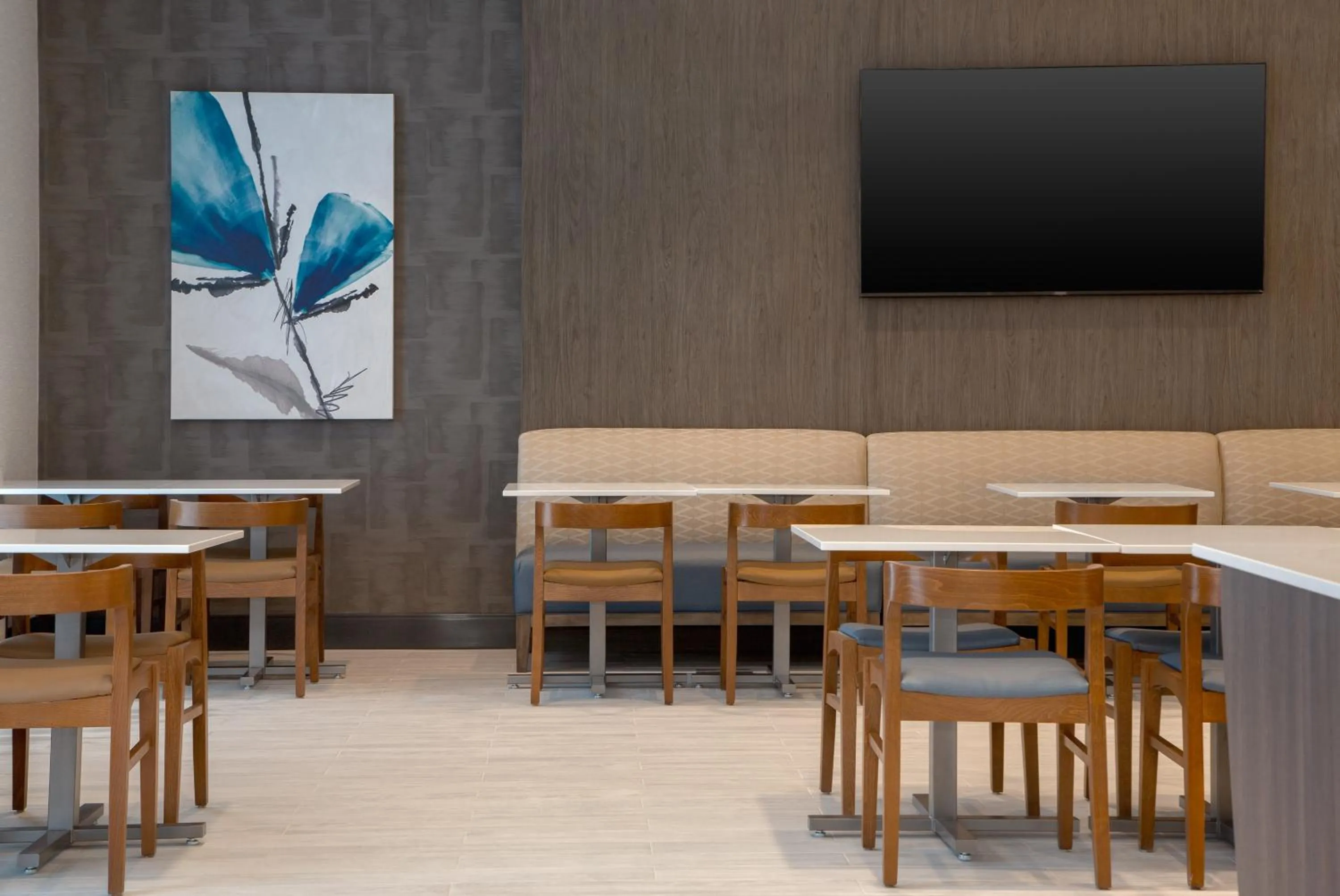 Seating area in Quality Inn & Suites Prescott