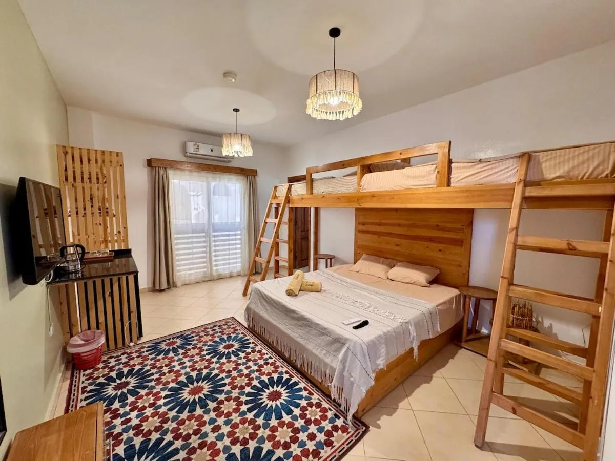 Bed in Ocean Life Dahab