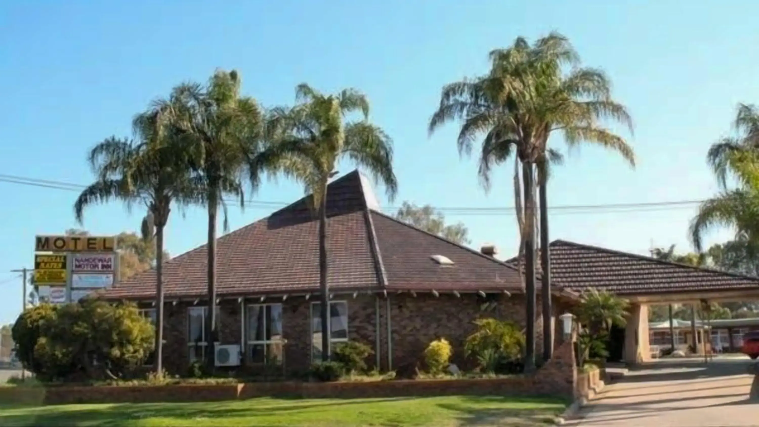 Nandewar Motor Inn Nandewar Motor Inn