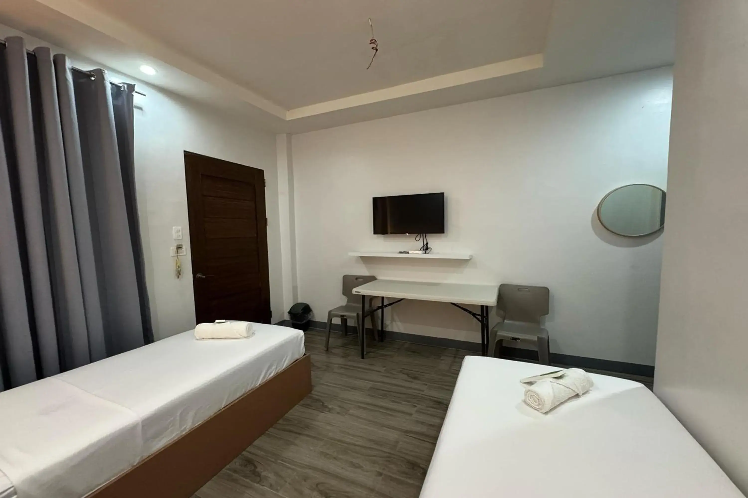 Deluxe Twin Room in Hotel Ramon Bukidnon Deluxe Twin Room in Hotel Ramon Bukidnon
