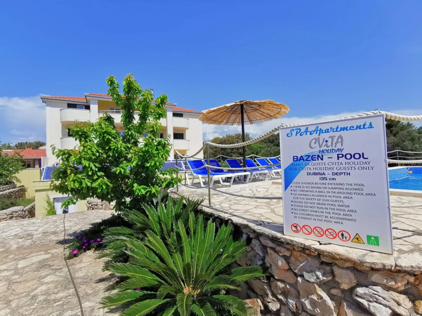 Logo/Certificate/Sign in Apartments CVITA Holiday