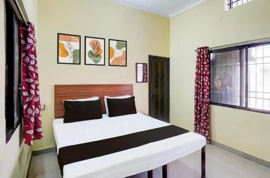 Hotel saanvi inn Hotel saanvi inn
