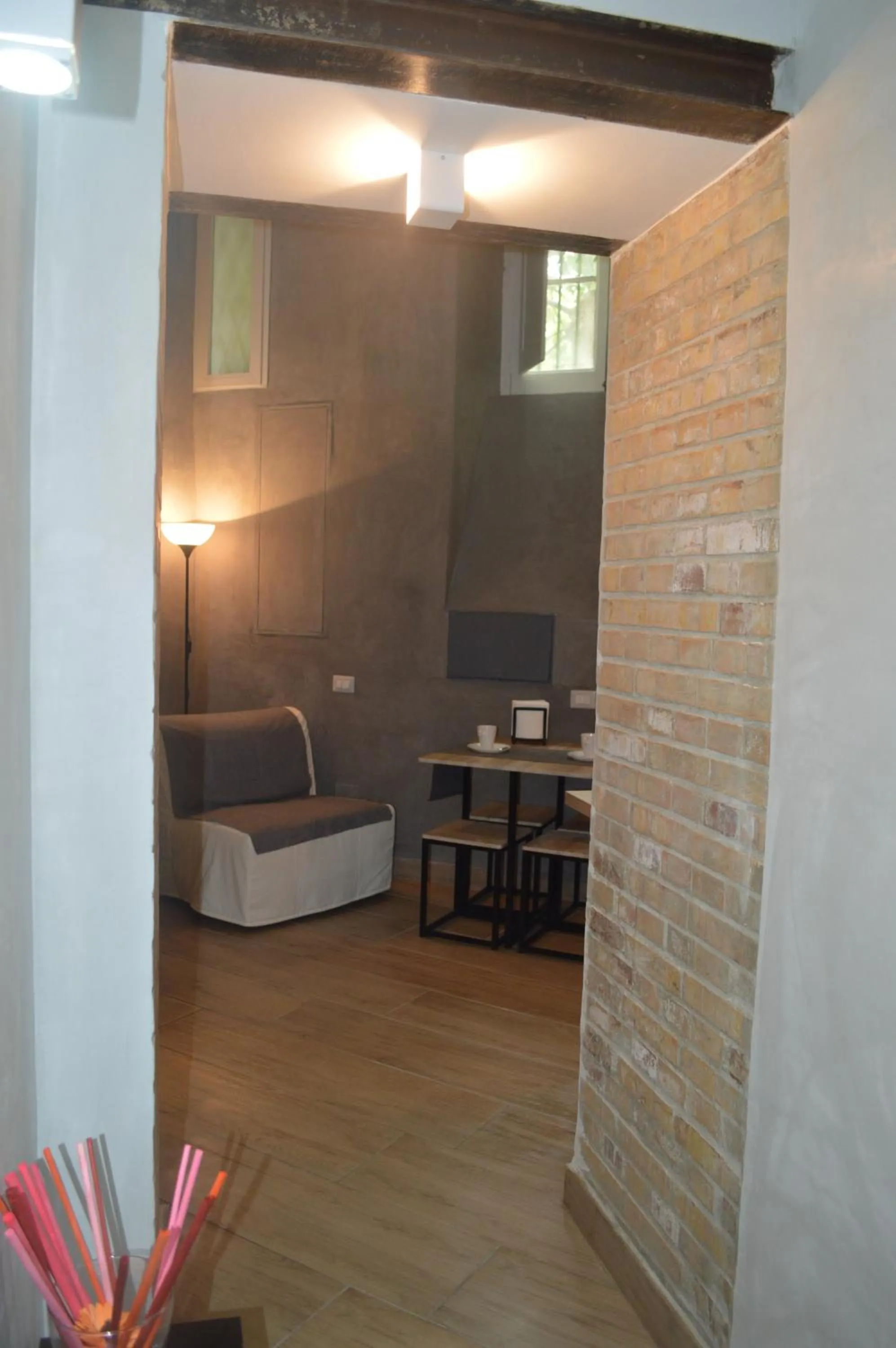 Dining area, Bed in Petros rooms&apartments