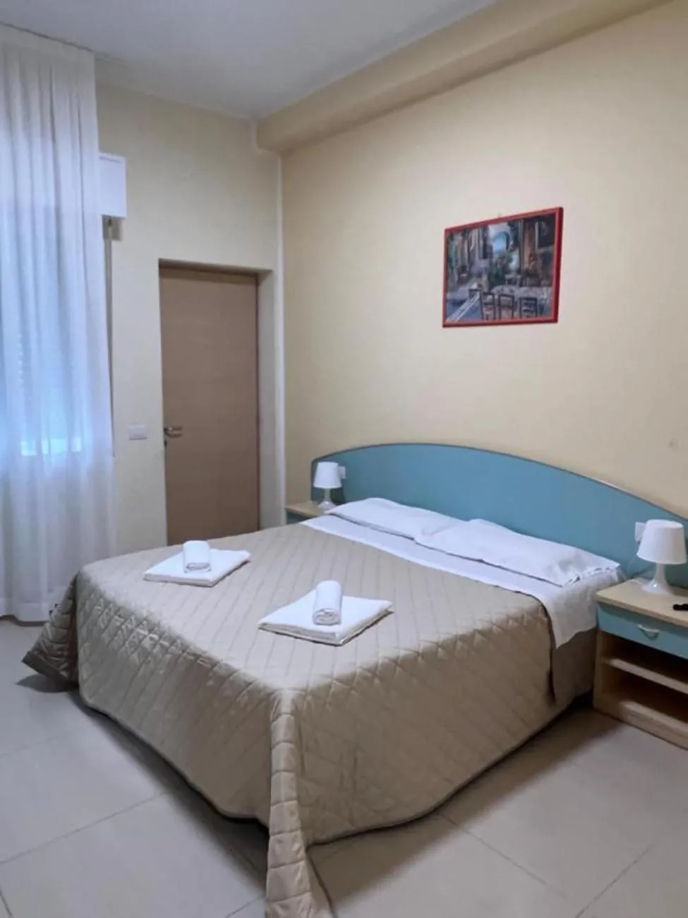 Large Double or Twin Room in HOTEL CUBA nuova gestione