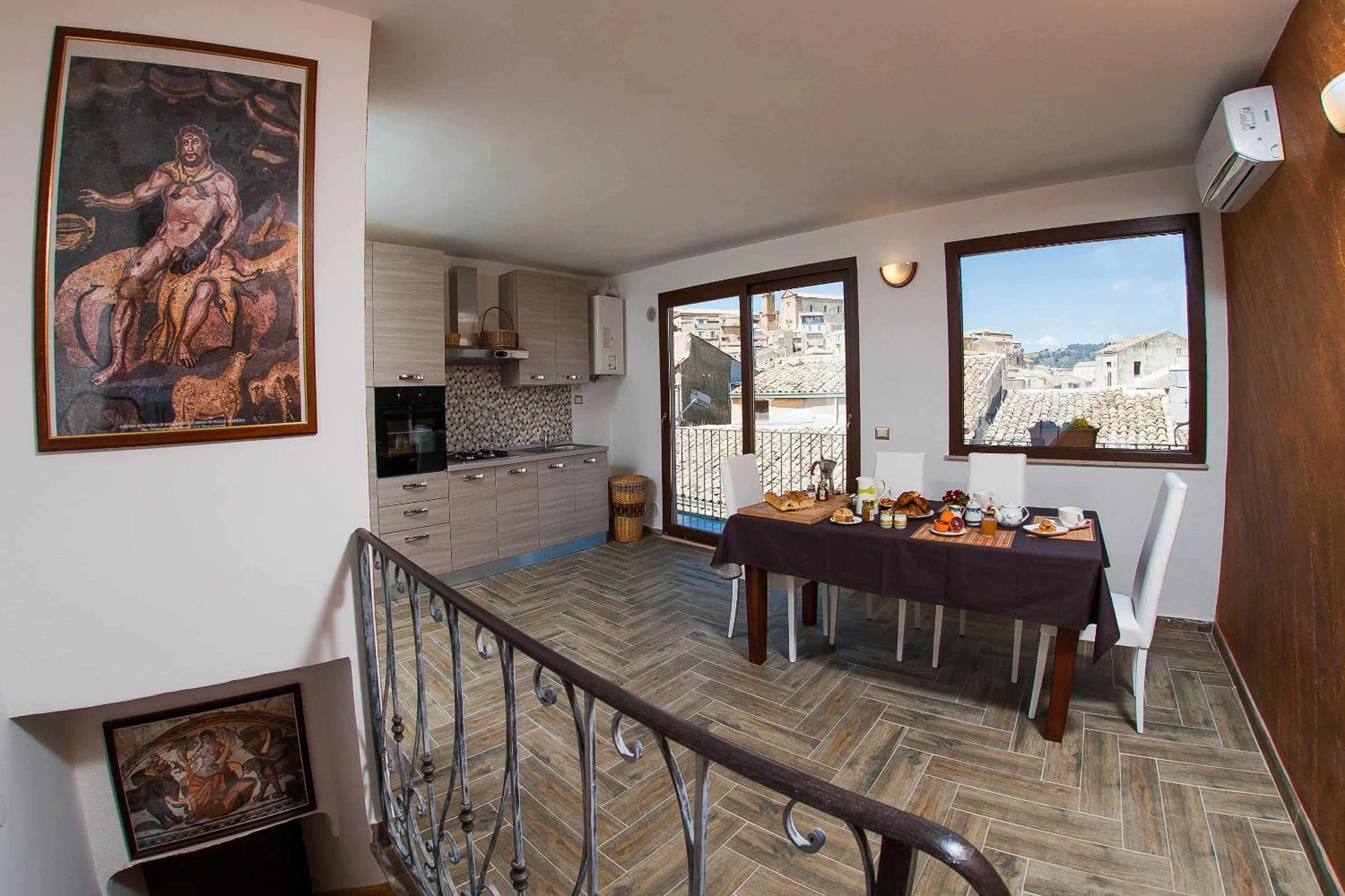 Dining area in Umberto 33