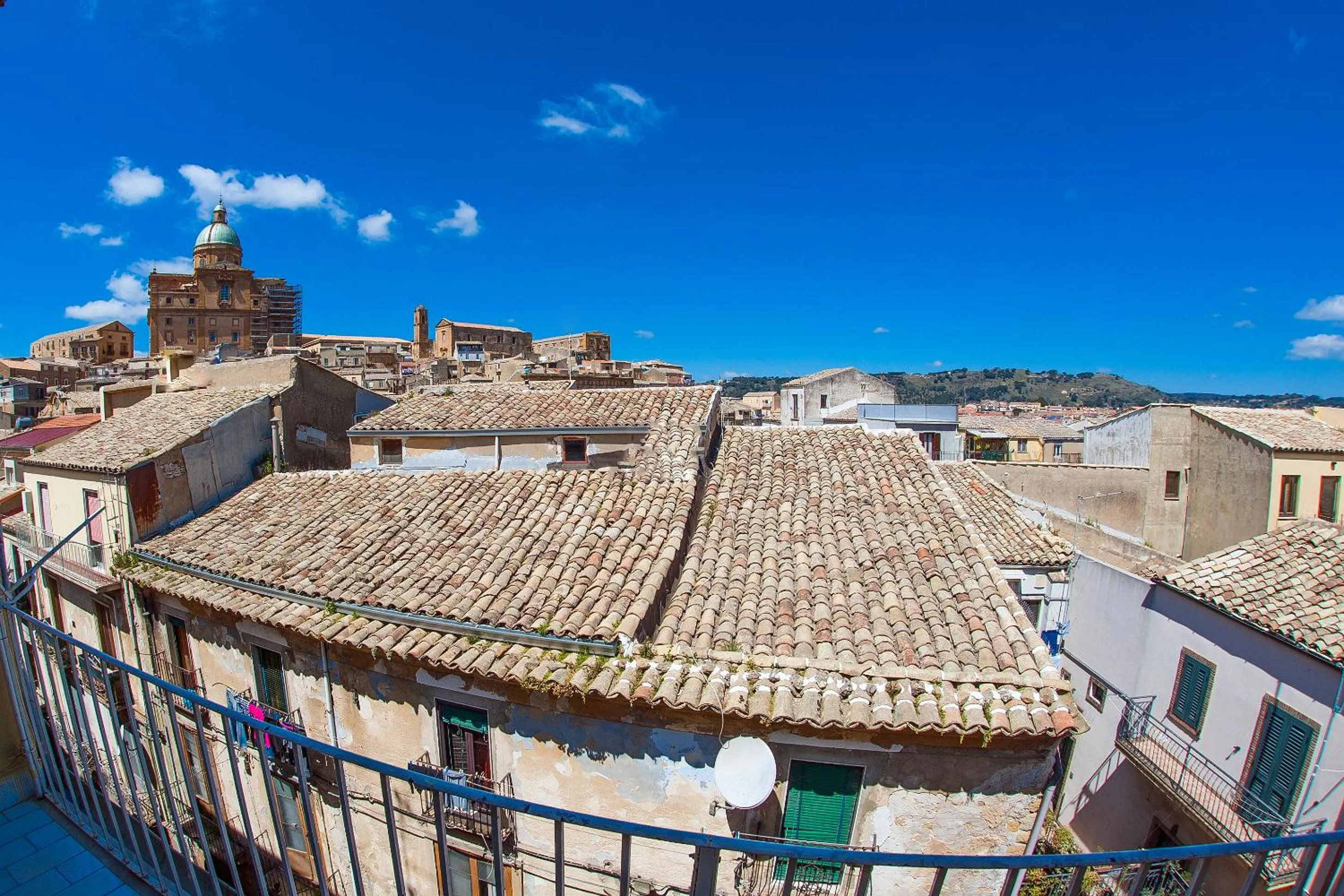 City view in Umberto 33