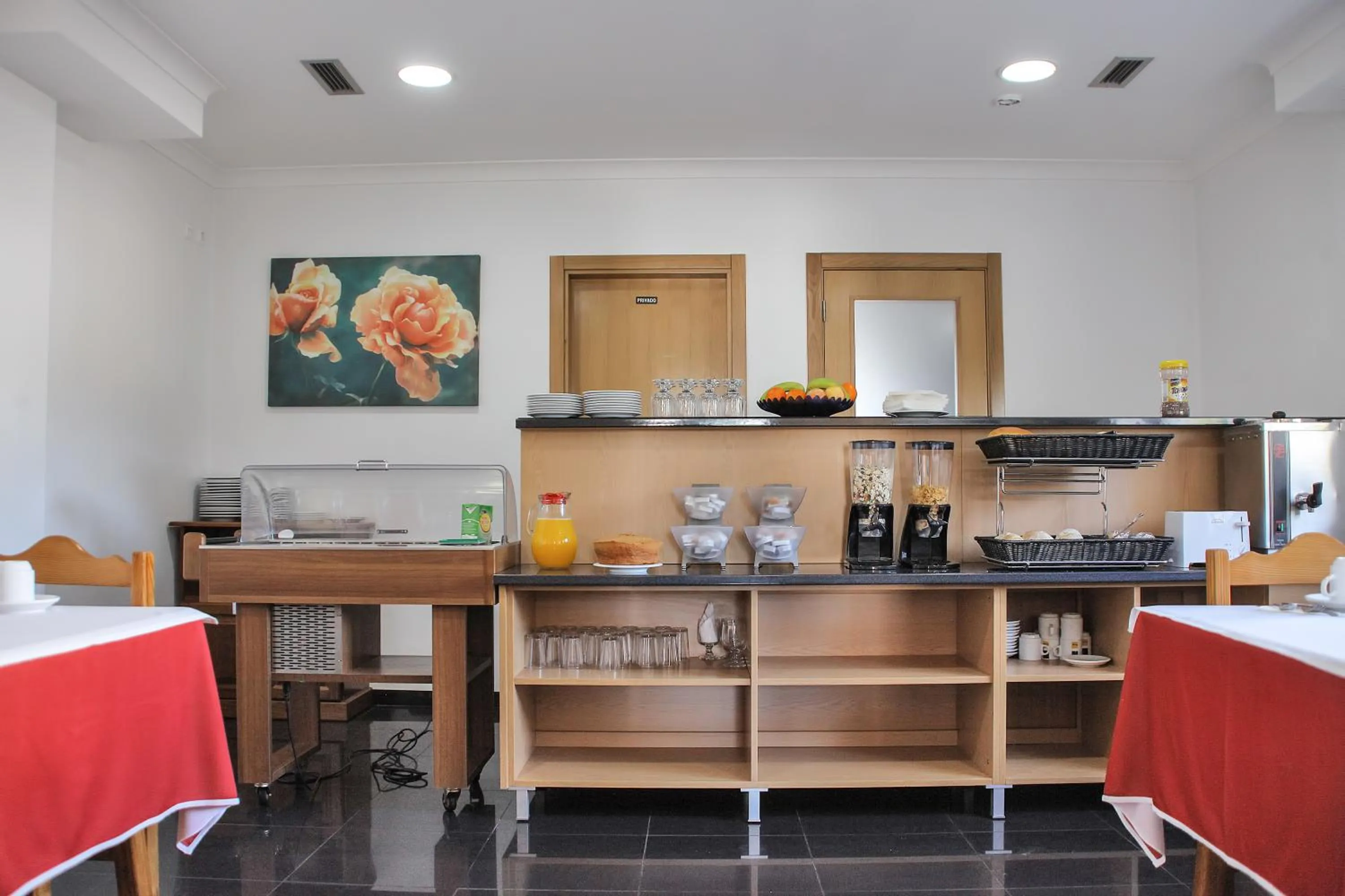 Lounge or bar in Hotel Solar da Charneca