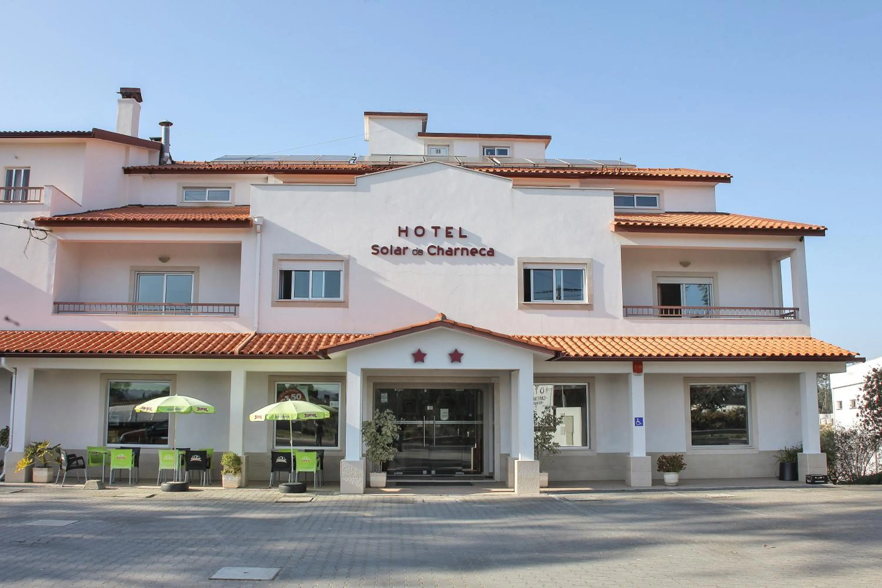 Property building in Hotel Solar da Charneca