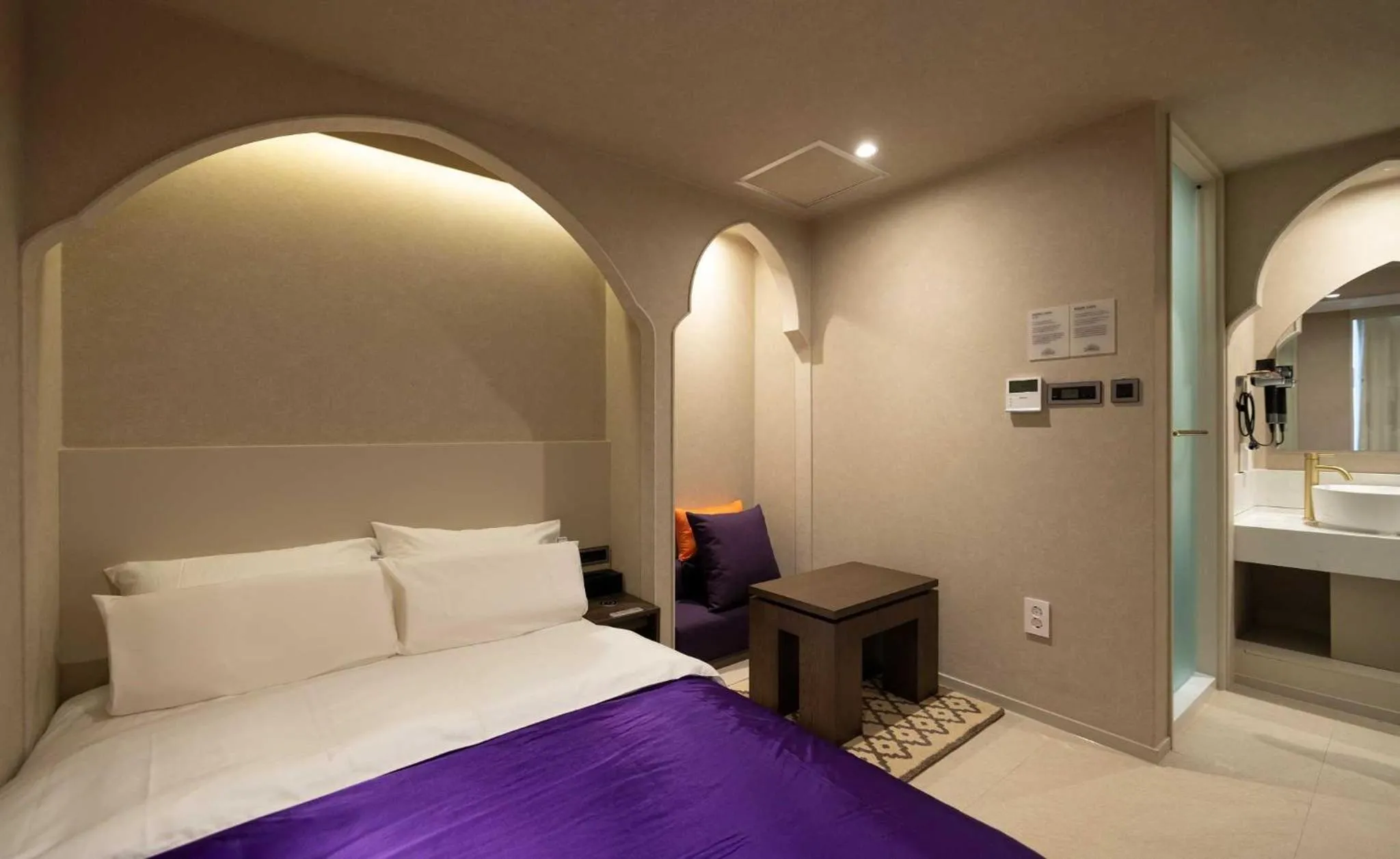 Bedroom, Bed in Stay Passport Morocco Spa Incheon Songdo