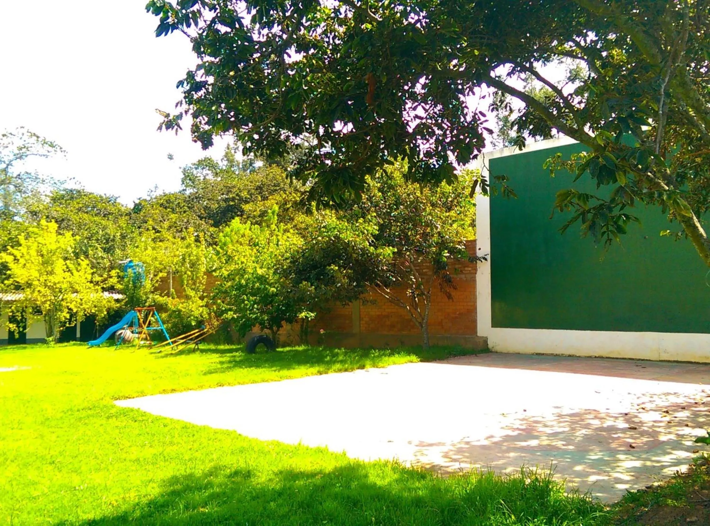 Garden view in Hotel COMTUCAR