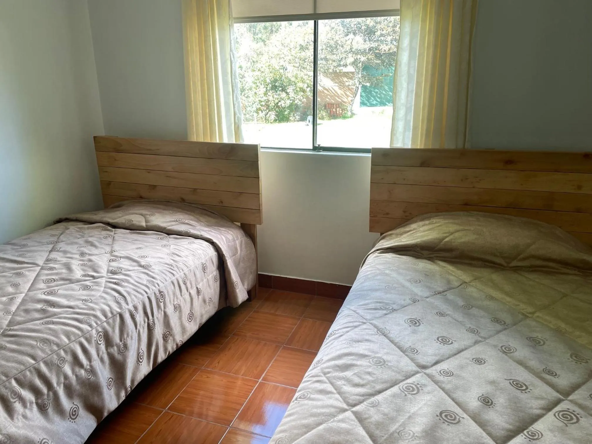View (from property/room), Bed in Hotel COMTUCAR