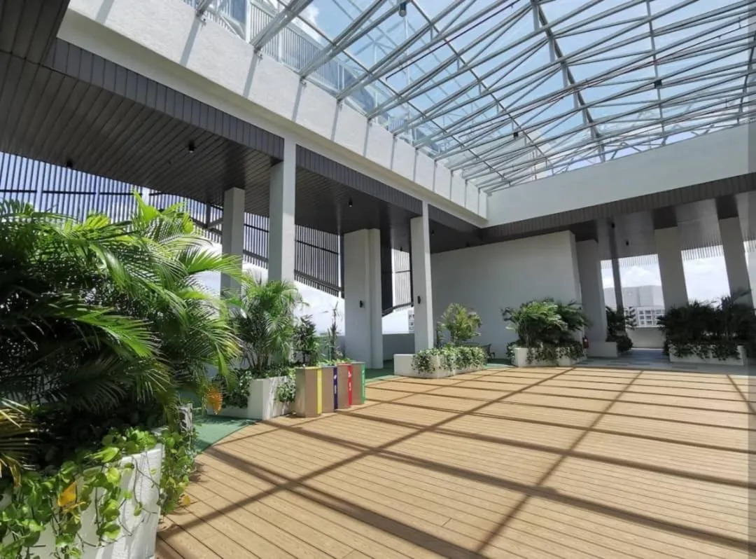 Almas Couple Urban Retreat Puteri Harbour BySTAY