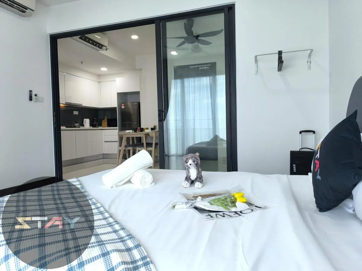 Bed in Almas Couple Urban Retreat Puteri Harbour BySTAY