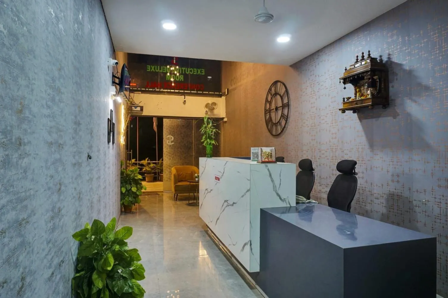 Hotel Sky Inn Pune